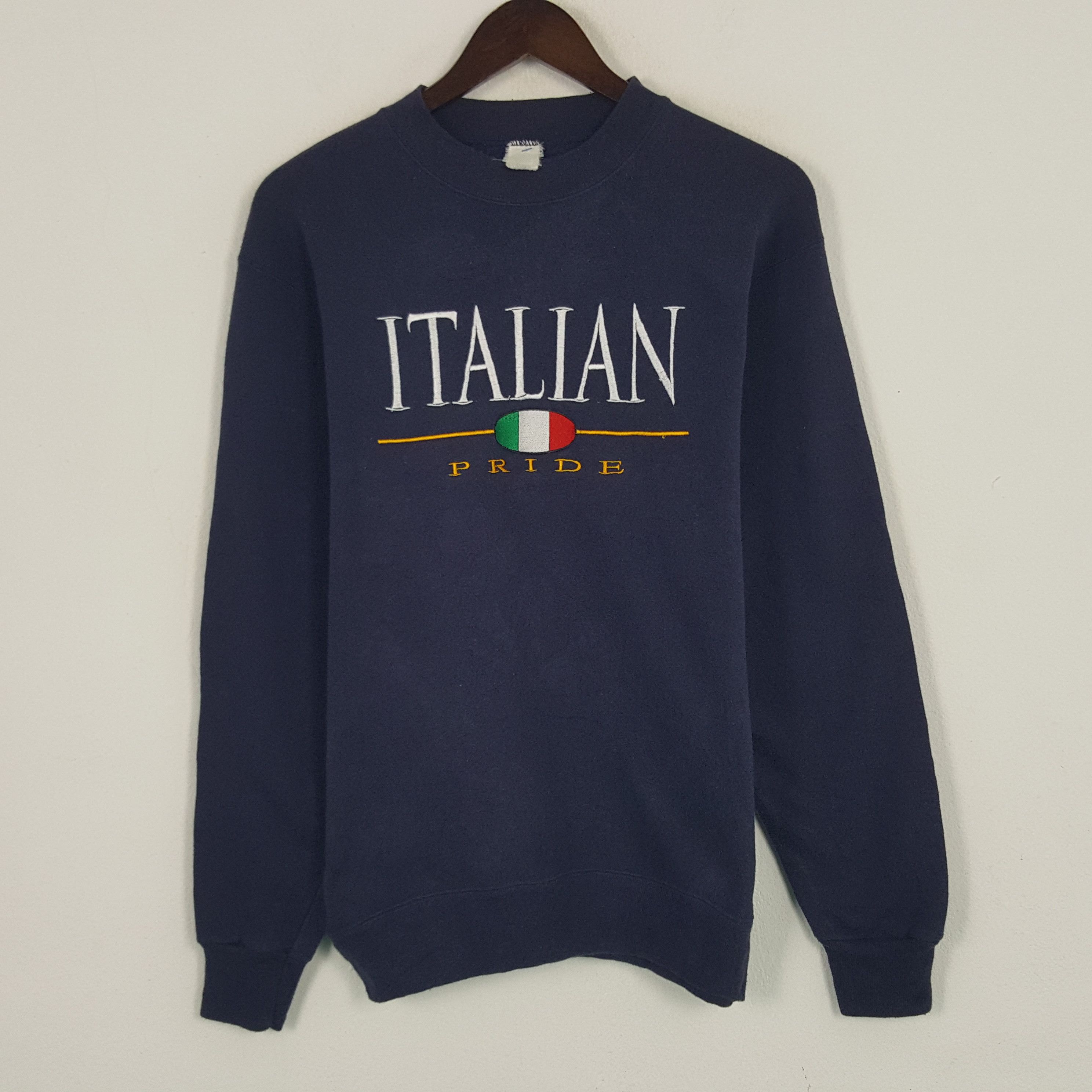 Vintage Vintage Italian Sweatshirt Size US L / EU 52-54 / 3 - 1 Thumbnail