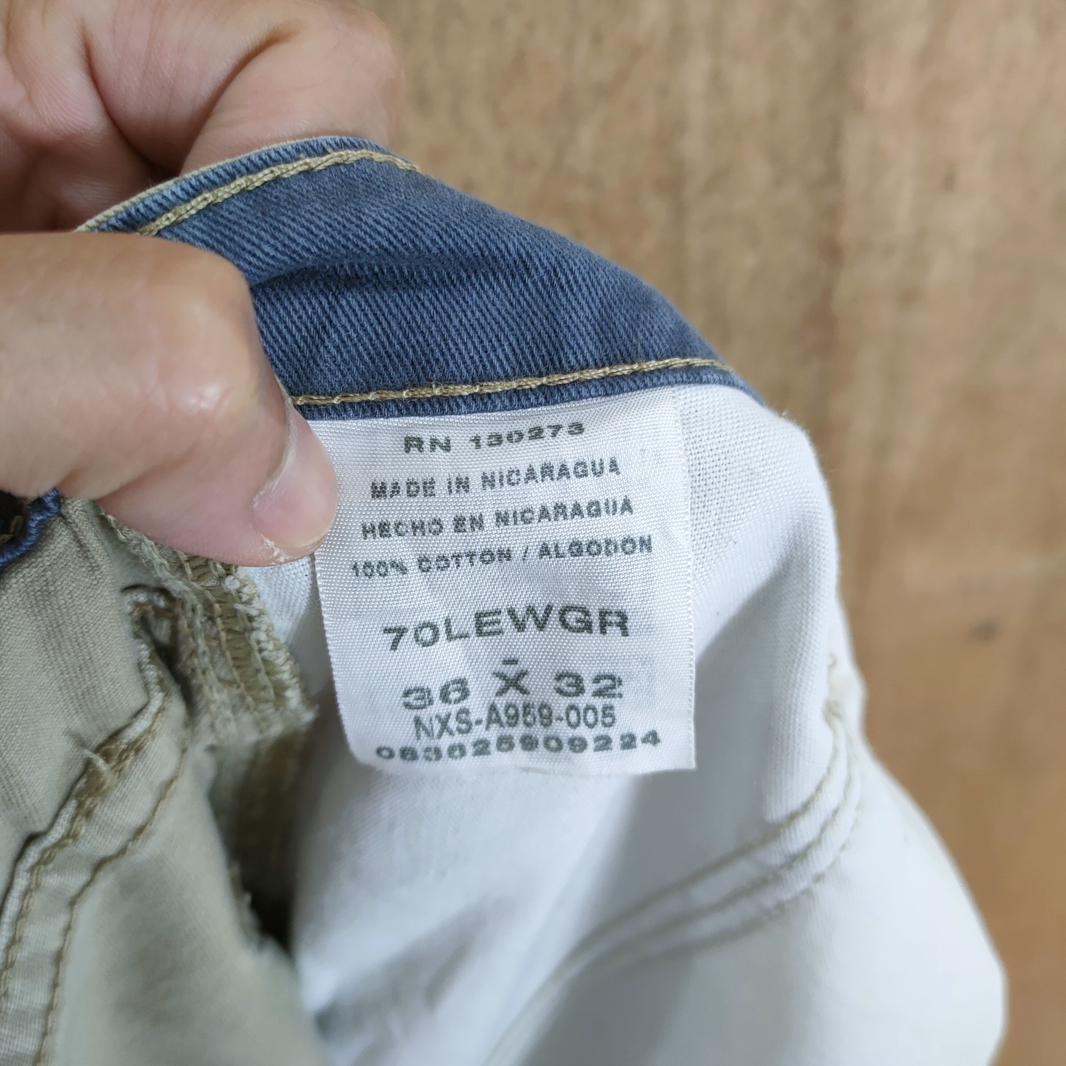 Wrangler VINTAGE WRANGLER DISTRESSED CARGO PANTS Size US 36 / EU 52 - 11 Thumbnail