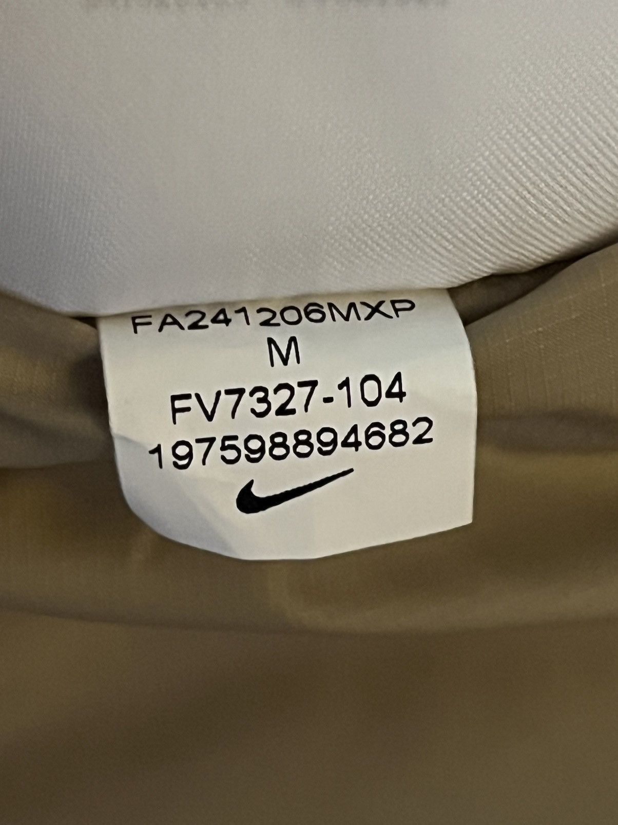 Nike Nike ACG Storm-FIT ADV Jacket (FV7327-104) Women’s Size M Size M / US 6-8 / IT 42-44 - 7 Thumbnail