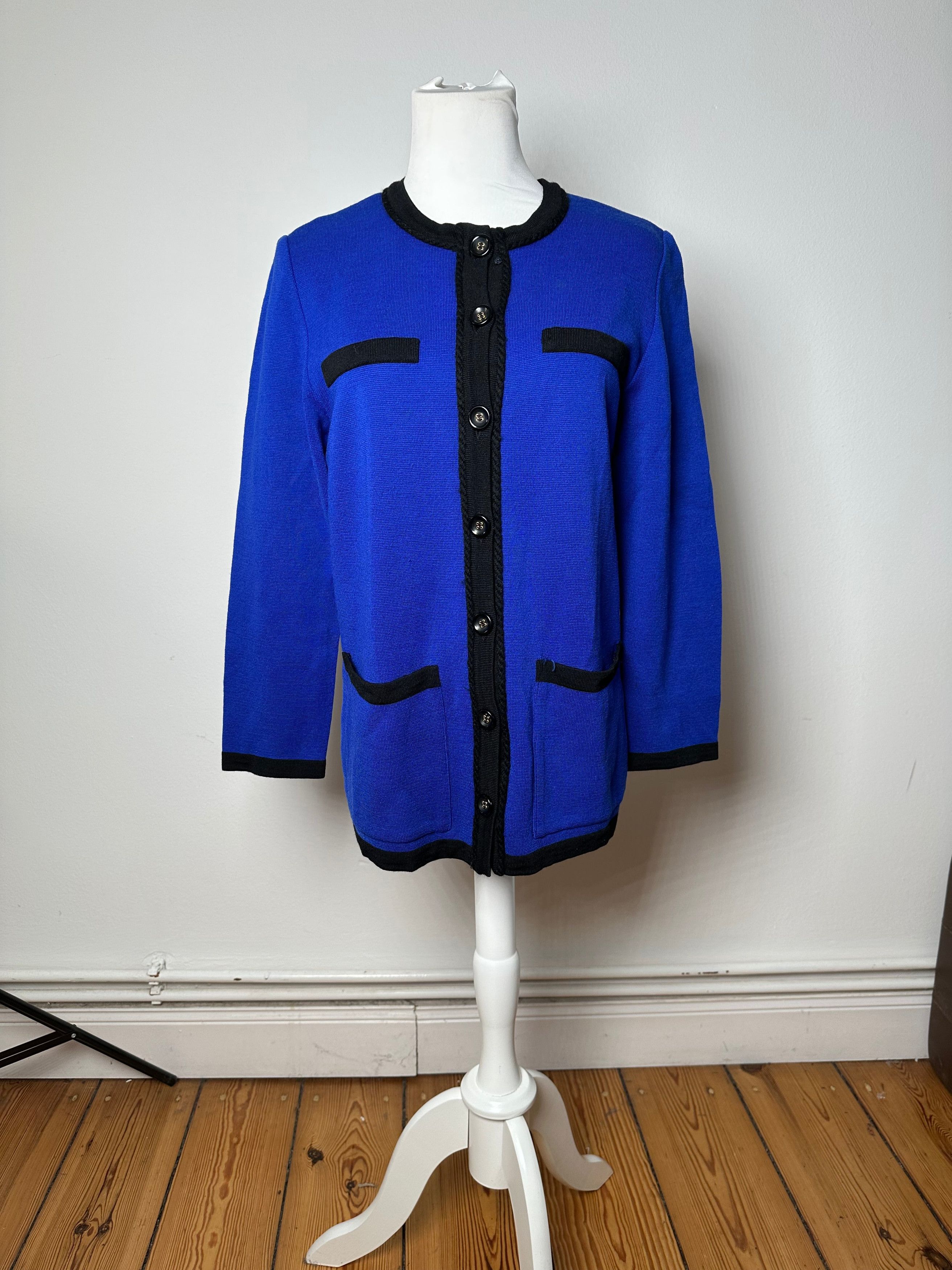Other Vintage Yves Saint Laurent Sweater Blue Black M Size M / US 6-8 / IT 42-44 - 1 Thumbnail