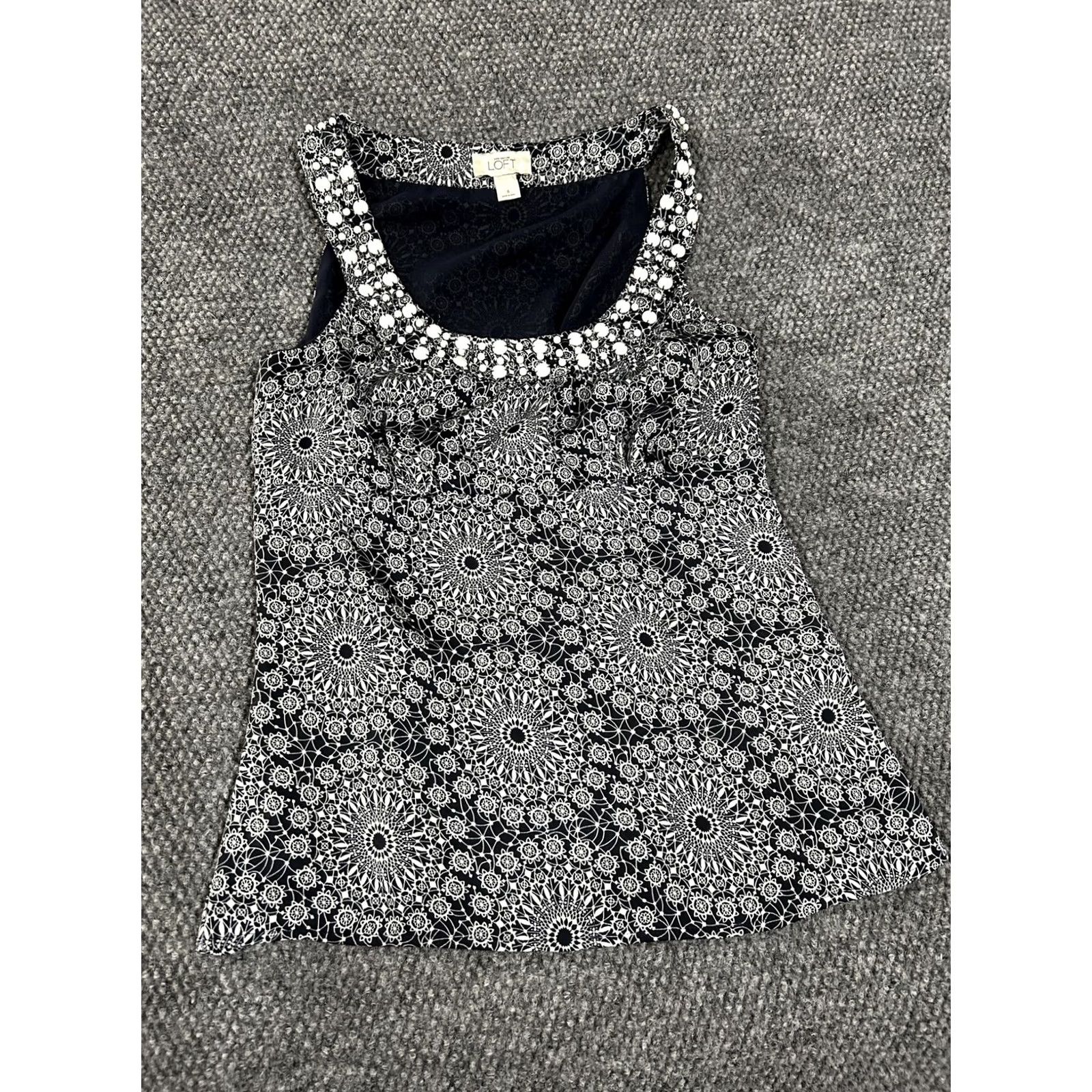 Loft VINTAGE? No. Ann Taylor LOFT Shirt Womens 6 Navy White Beaded Neck Sleeveless Tank Top Size M / US 6-8 / IT 42-44 - 4 Thumbnail