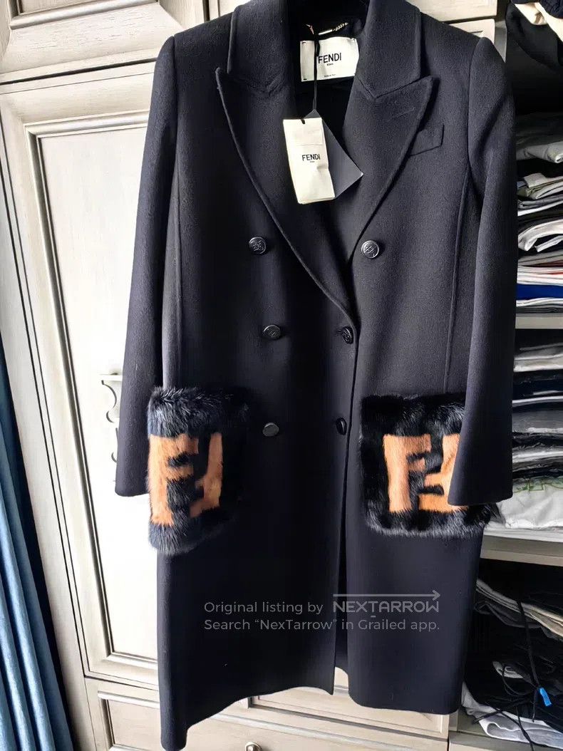 Fendi Fendi Classic Logo Mink Fur Pocket Wool Coat Size XS / US 0-2 / IT 36-38 - 1 Thumbnail