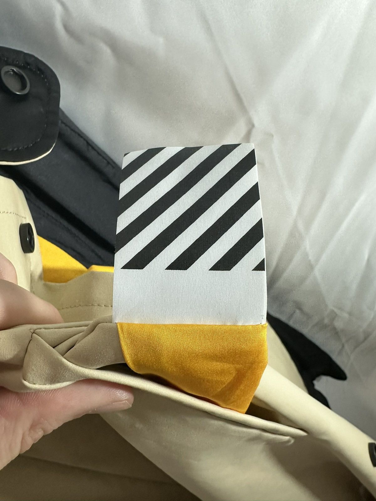 Off-White Off White Raincoat x Peacoat Size US S / EU 44-46 / 1 - 12 Thumbnail