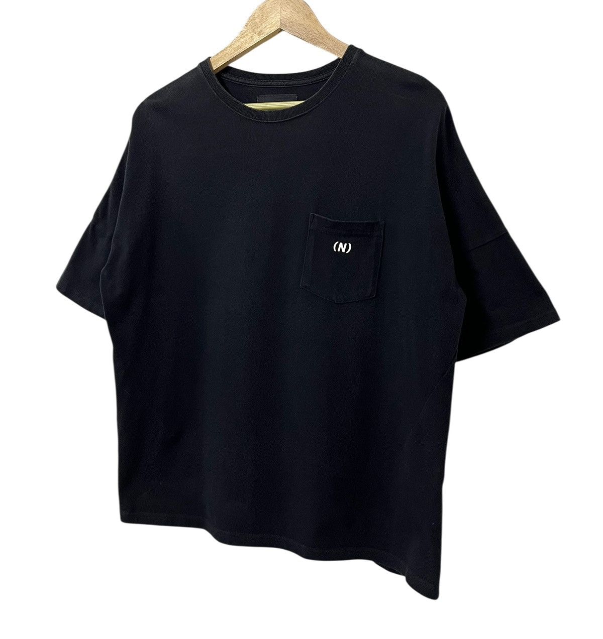 Number (N)ine NUMBER NINE BY TAKAHIRO MIYASHITA POCKET LOGO JAPAN TSHIRT Size US L / EU 52-54 / 3 - 3 Thumbnail