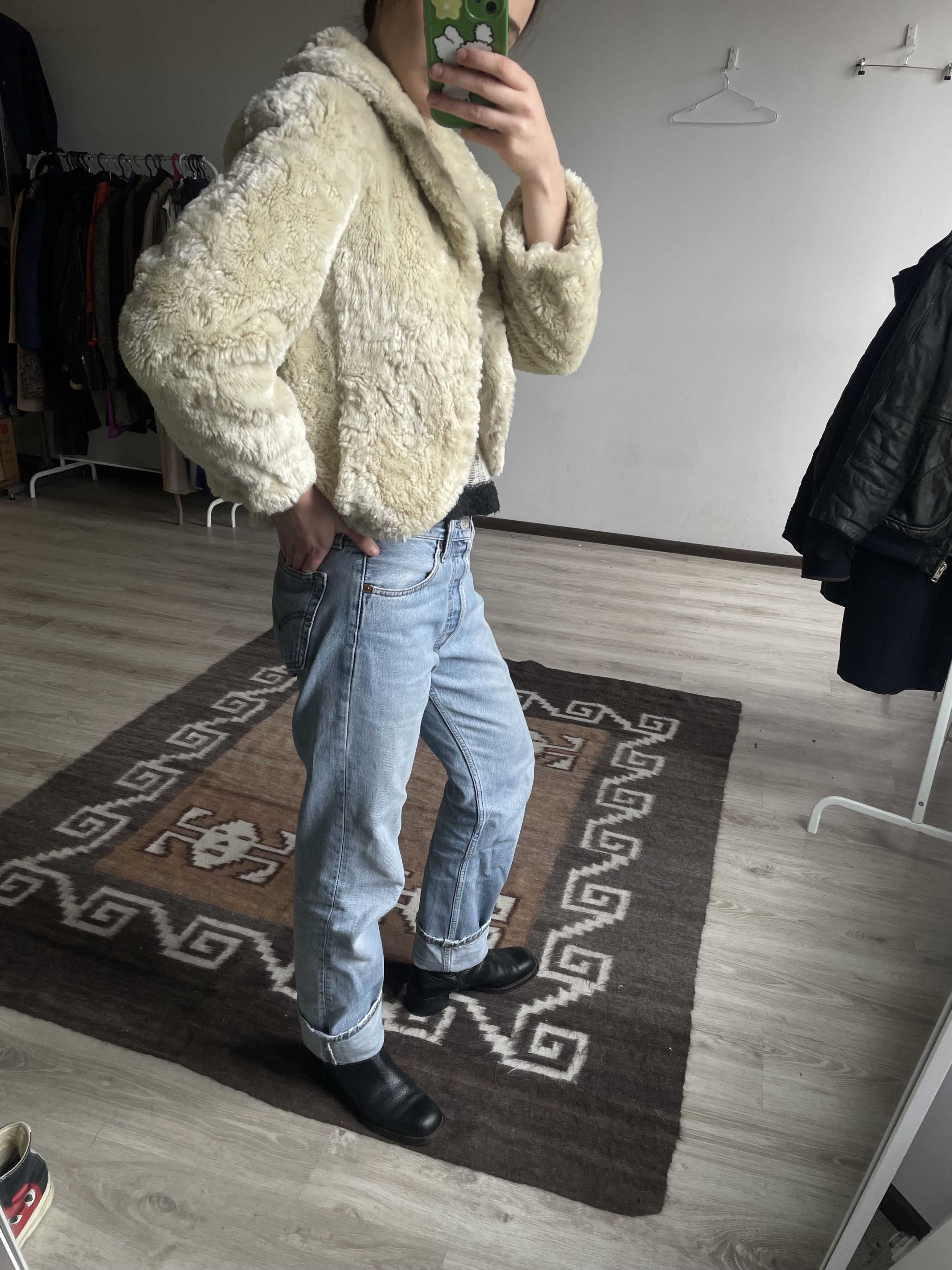 Balmain Balmain Vintage y2k Faux Fur Cropped Coat 7900AC Size S / US 4 / IT 40 - 4 Thumbnail