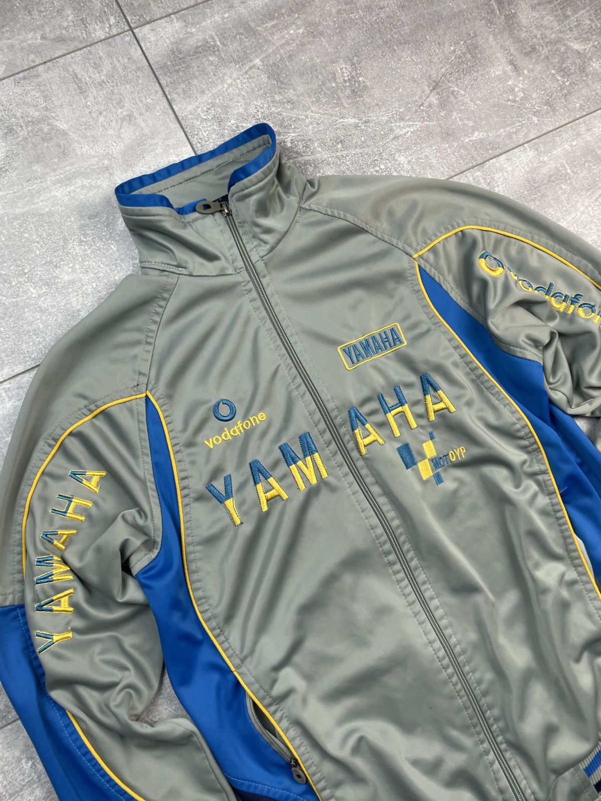 Vintage × Yamaha Yamaha Racing Vodafone Formula 1 Track Jacket Vintage Size US XL / EU 56 / 4 - 3 Thumbnail