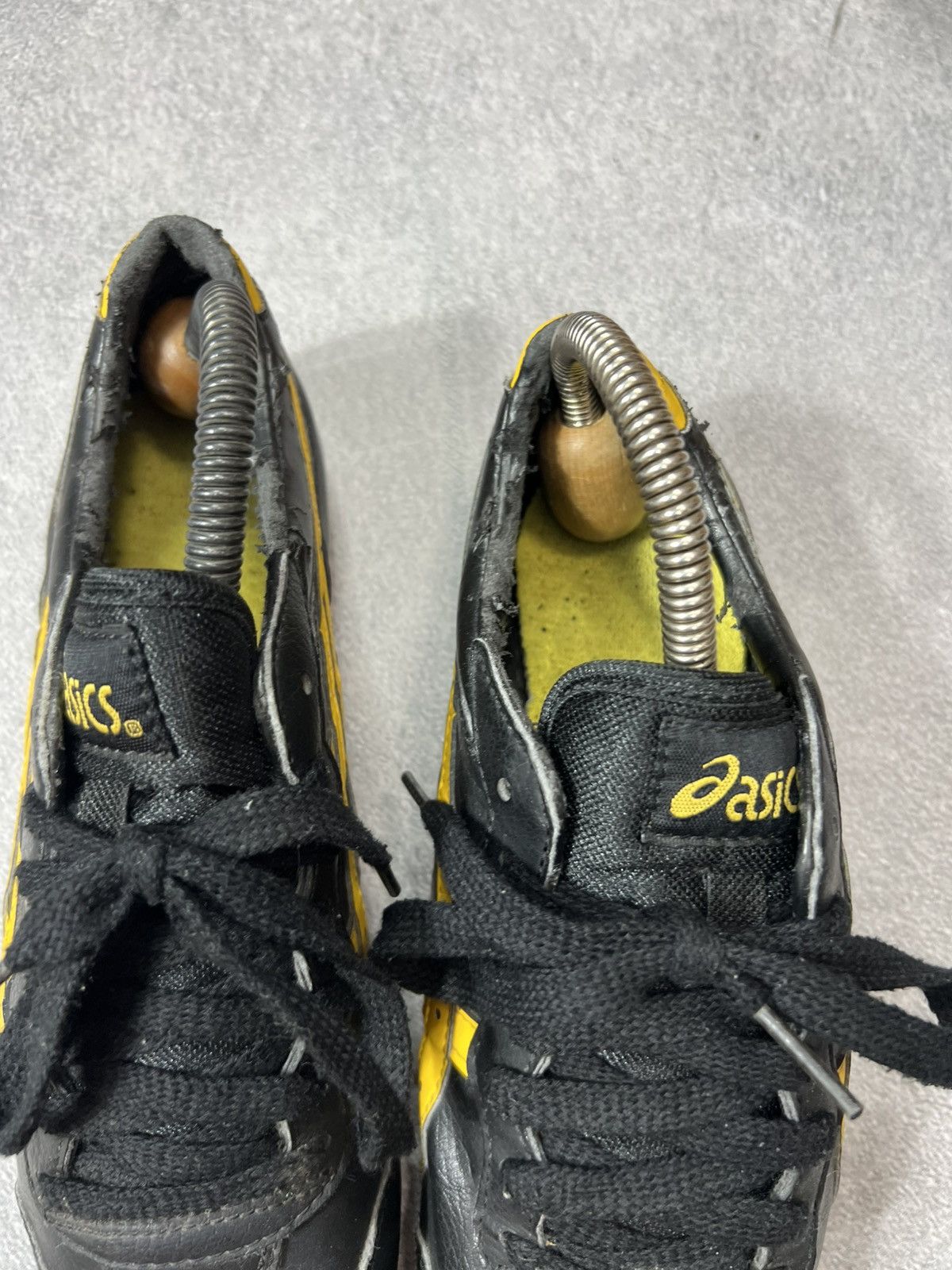 Onitsuka Tiger Asics Onitsuka Tiger Mexico 66 Kill Bill Sneakers Size 38 Size US 5.5 / EU 38 - 7 Thumbnail