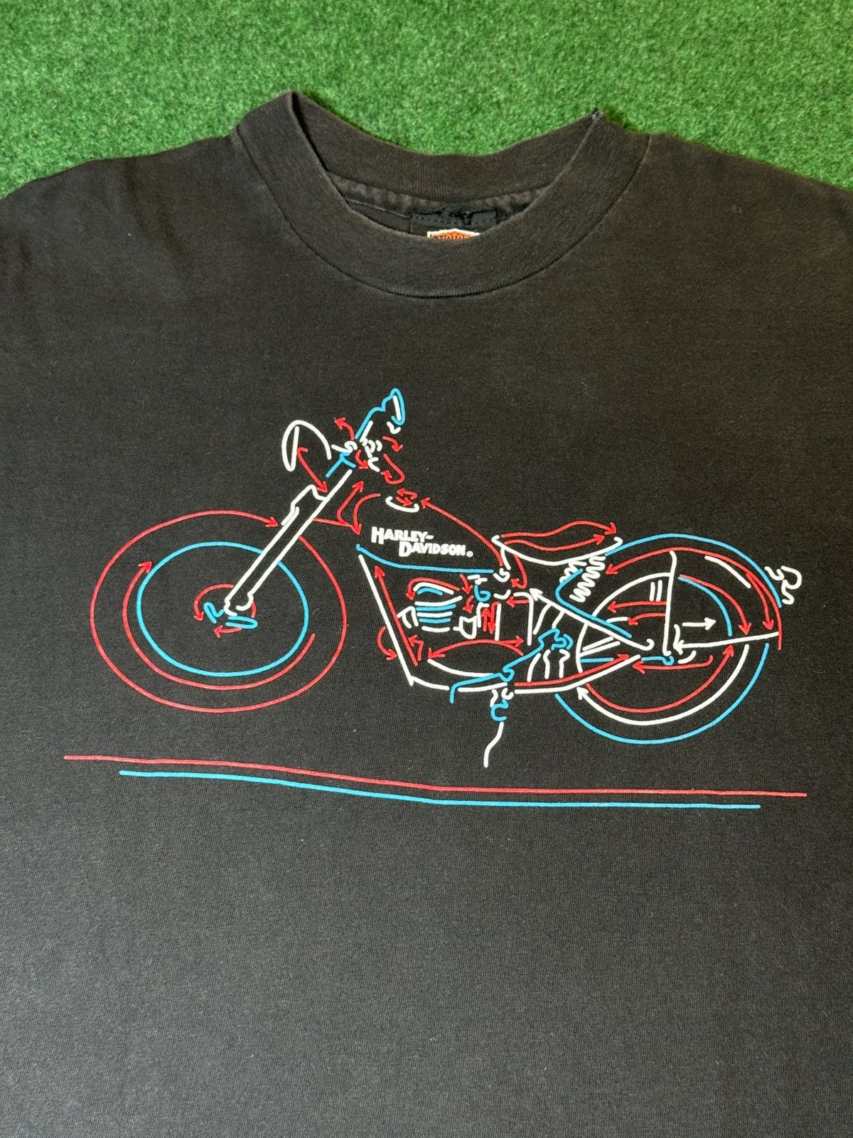 Harley Davidson × Vintage Vtg 80s 90s Harley Davidson Abstract Neon Art Biker T Shirt Size US L / EU 52-54 / 3 - 2 Thumbnail