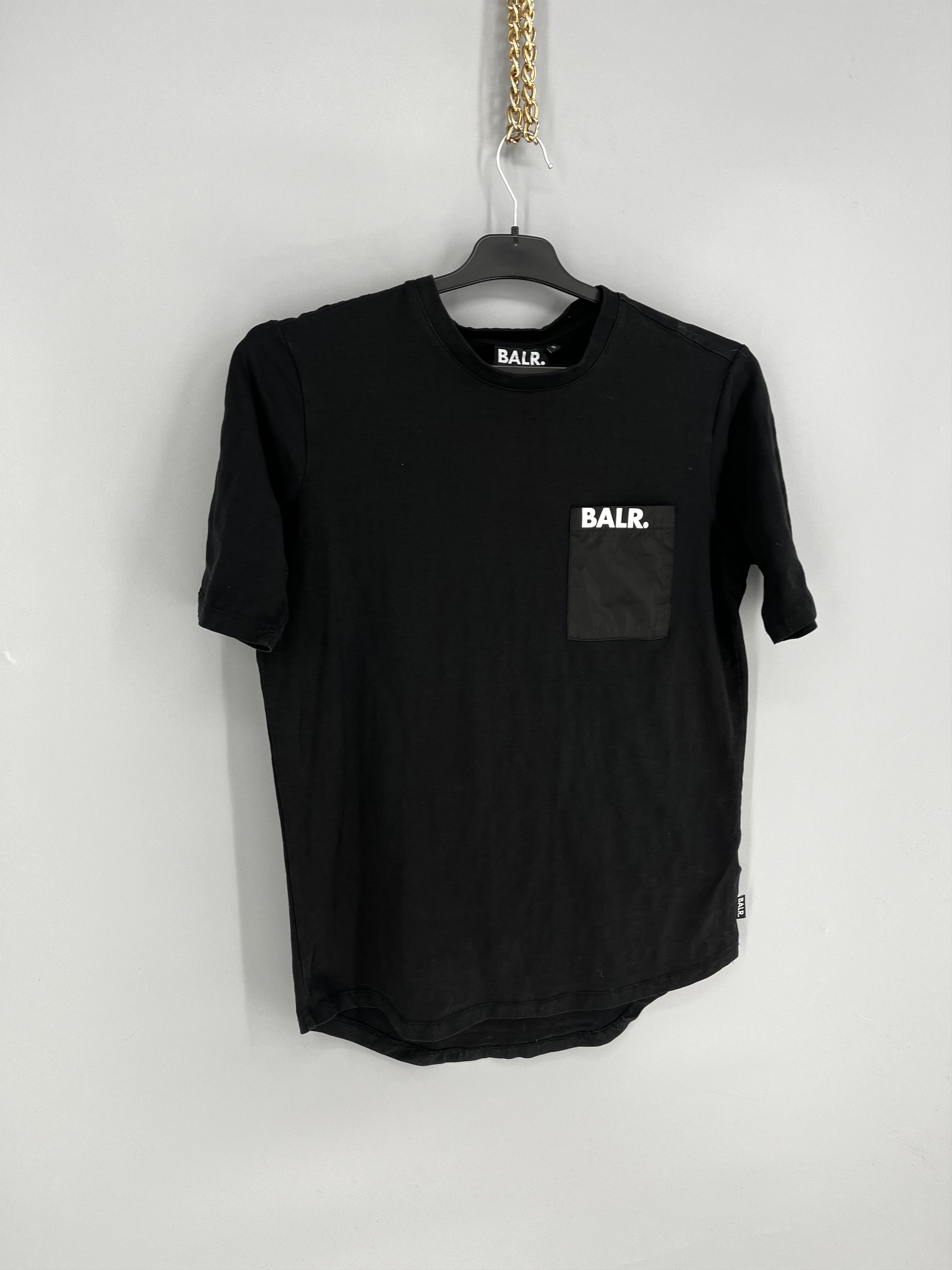 Japanese Brand Vintage BALR Fit Tee Big Logo Streetwear Style Size US S / EU 44-46 / 1 - 2 Thumbnail