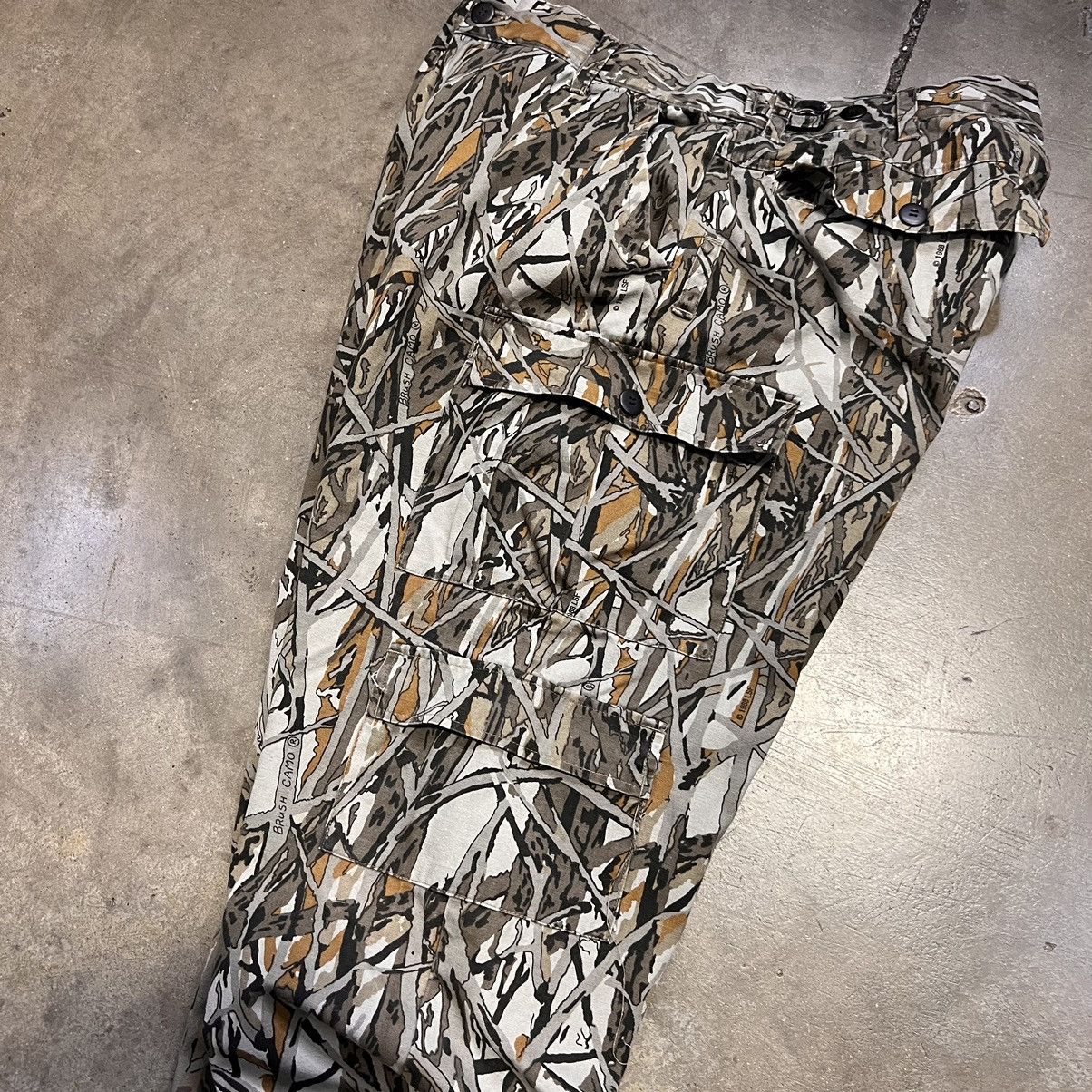 Vintage Vintage 80s 90s Camo Baggy Cargo Pants Wide Leg RealTree Size US 32 / EU 48 - 11 Thumbnail