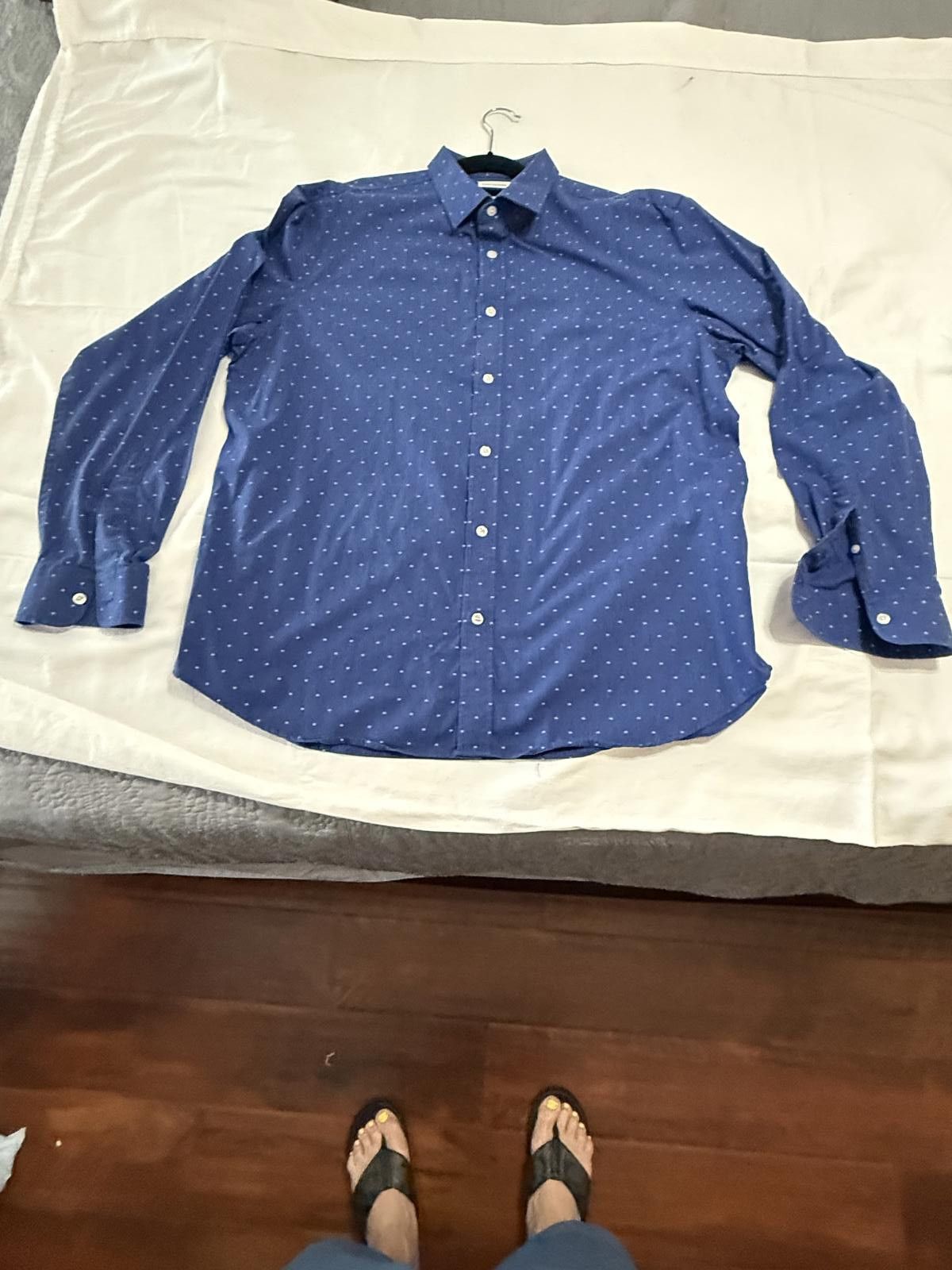 Old Navy Old Navy Mens The Signature Shirt Size XL Slim Fit Blue Size US XL / EU 56 / 4 - 3 Thumbnail