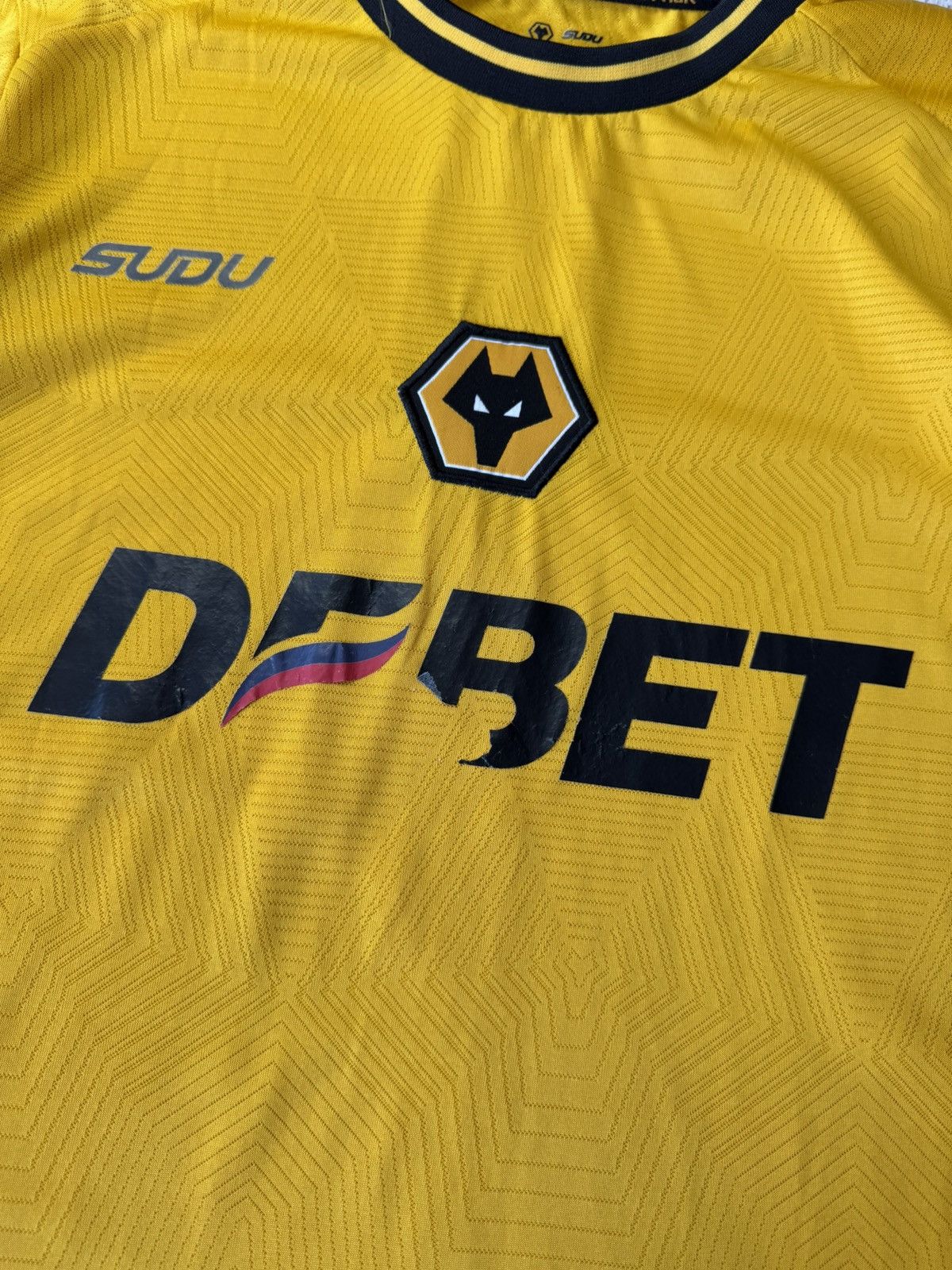 Vintage Wolverhampton Wanderers Sudu 2024/2025 Wolves shirt size M Size US M / EU 48-50 / 2 - 7 Thumbnail