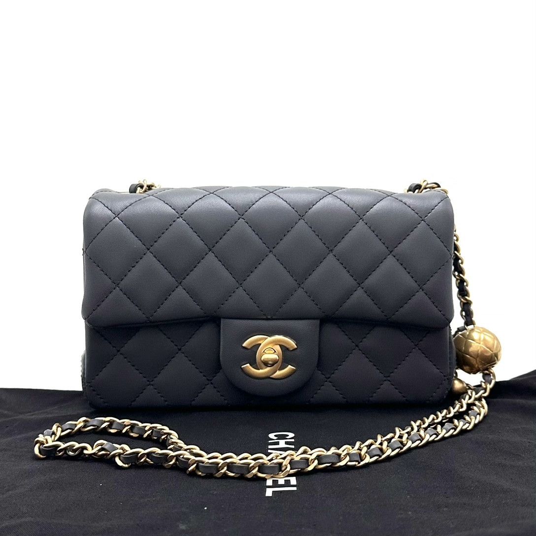Chanel Pre-loved Bag Very good condition Size ONE SIZE - 1 Thumbnail
