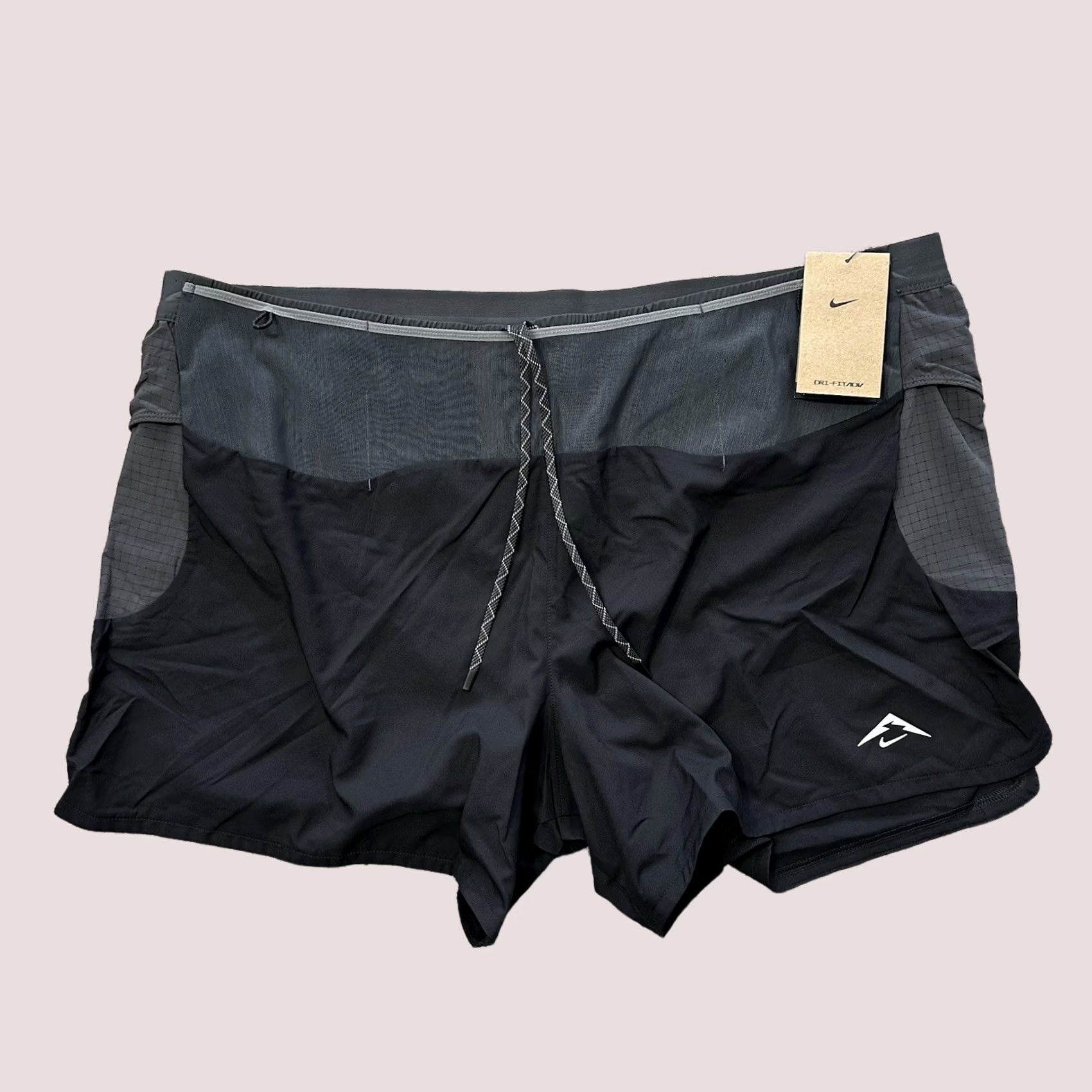Nike Nike Dri-FIT Trail Running Shorts 2XL Mens Black 5” Inseam HJ3572-010 Size US 39 - 1 Thumbnail