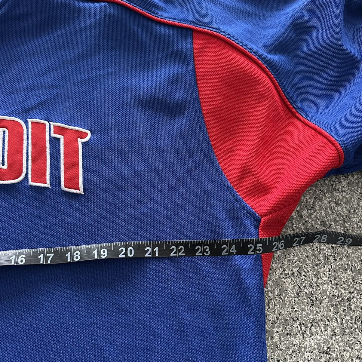 Reebok VTG Reebok Detroit Pistons NBA Shooting Shirt Mens XL LS Size US XL / EU 56 / 4 - 8 Thumbnail