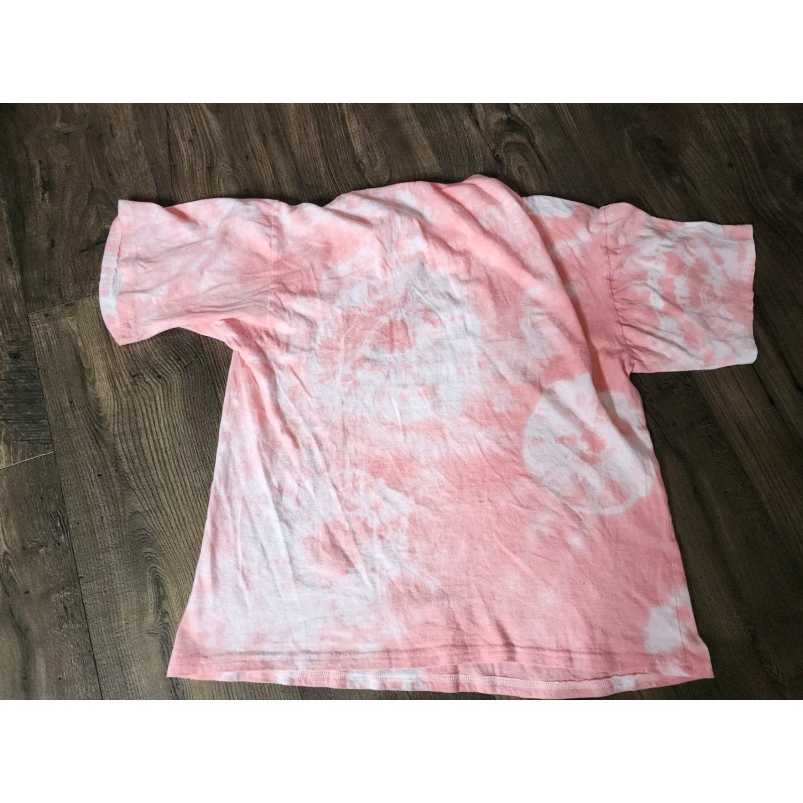 Vintage VINTAGE 90s New Issue Dragon T-Shirt Mens M Pink Short Sleeve Crew Neck Graphic Print Size US M / EU 48-50 / 2 - 2 Thumbnail