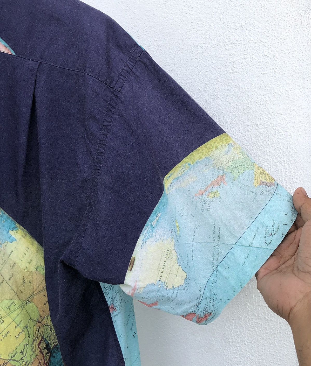 Paul Smith Paul Smith shirt Short Sleeve Globe Pattern World Map 🇮🇹 Size US M / EU 48-50 / 2 - 10 Thumbnail