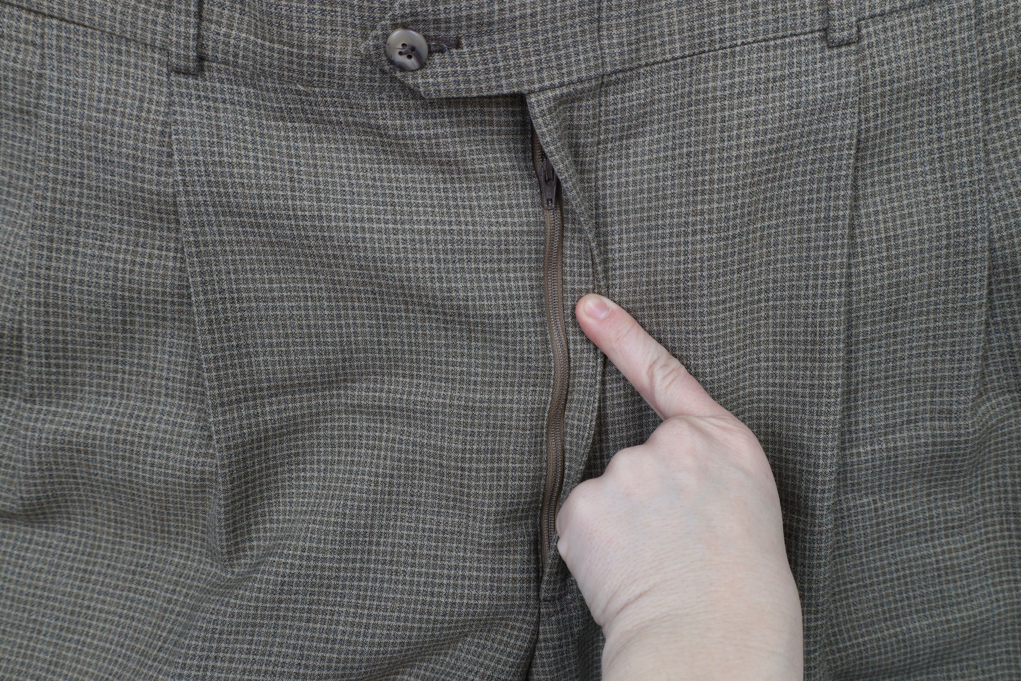 Vintage Vintage 90s Streetwear Pleated Wide Leg Chino Pants Beige Size US 40 / EU 56 - 5 Thumbnail