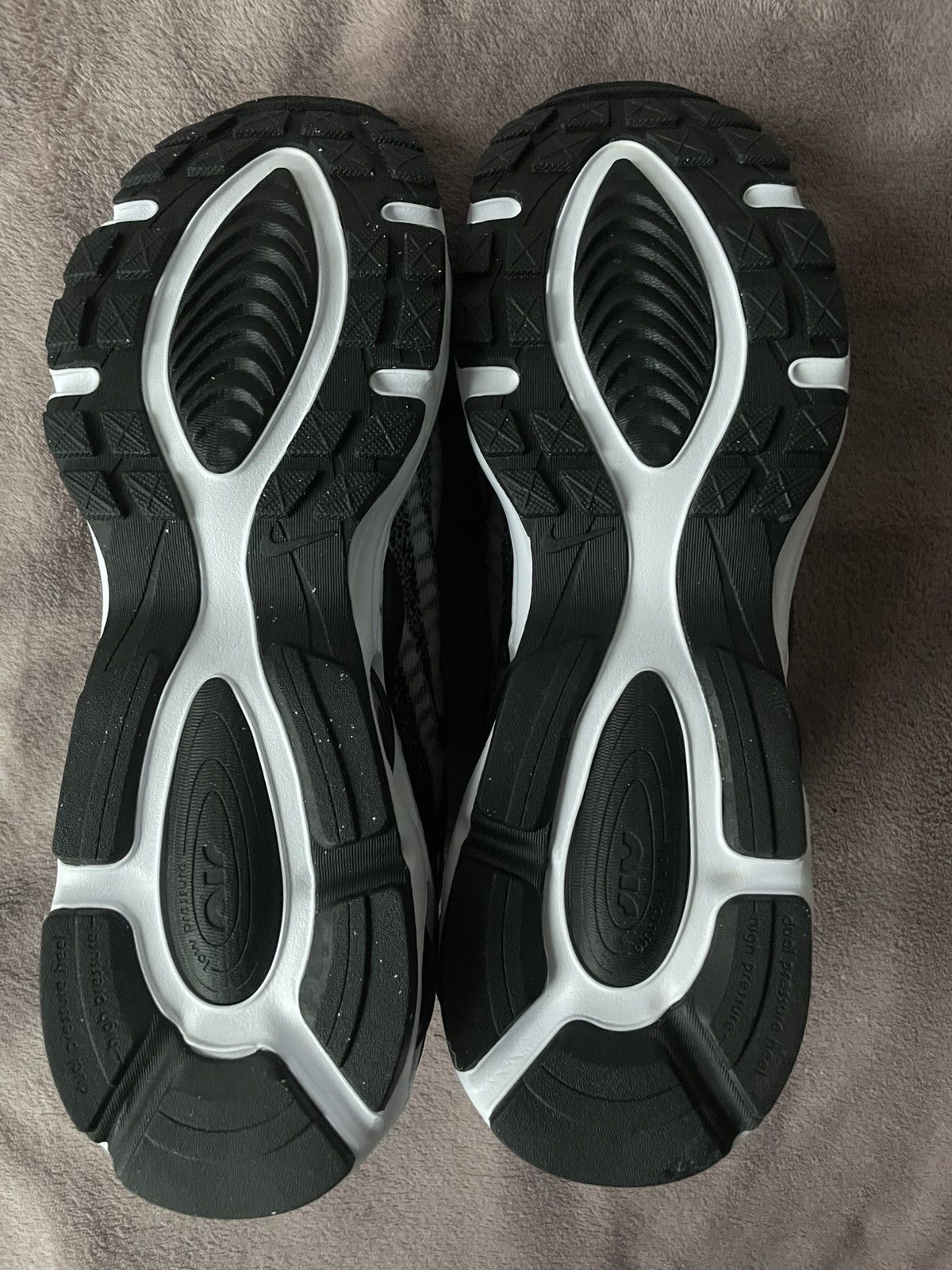 Jordan Brand × Nike Nike Air Max TW Size US 11 / EU 44 - 5 Thumbnail