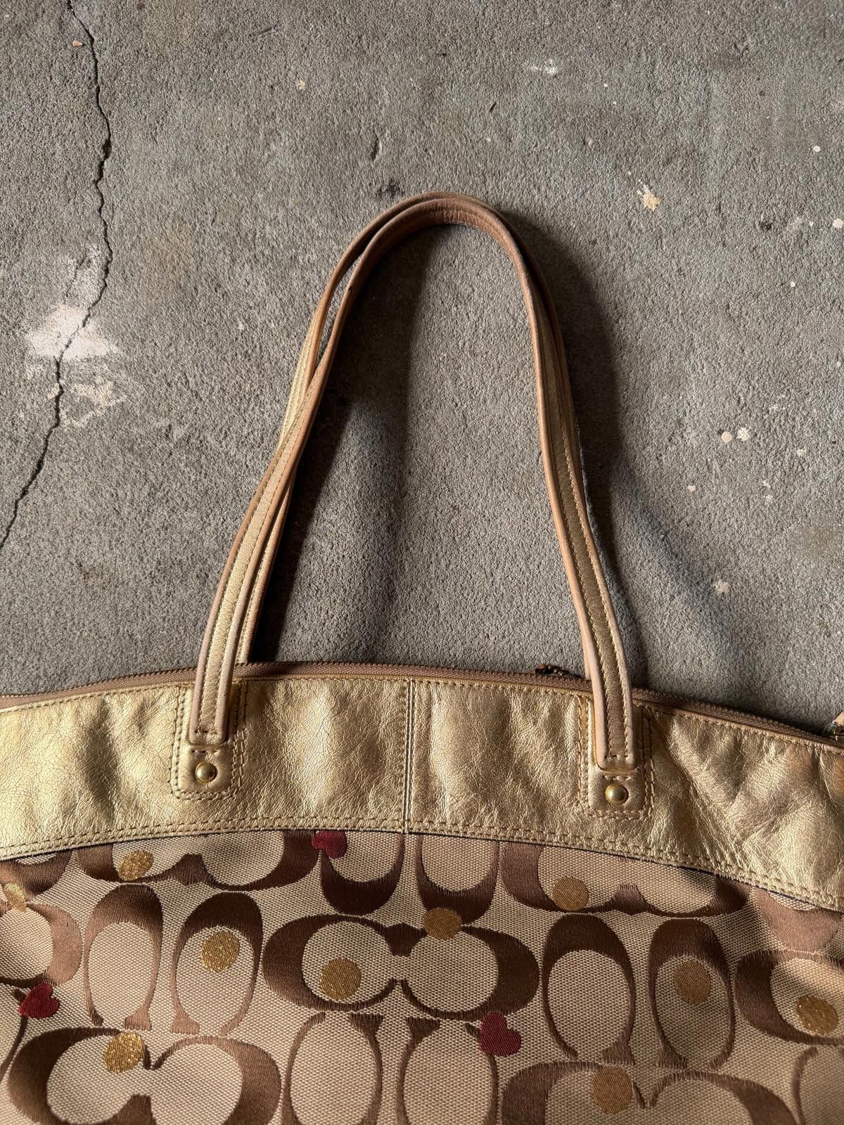 Coach Coach Signature Laura Secret Heart Tote Bag Beige/Gold Size ONE SIZE - 8 Thumbnail