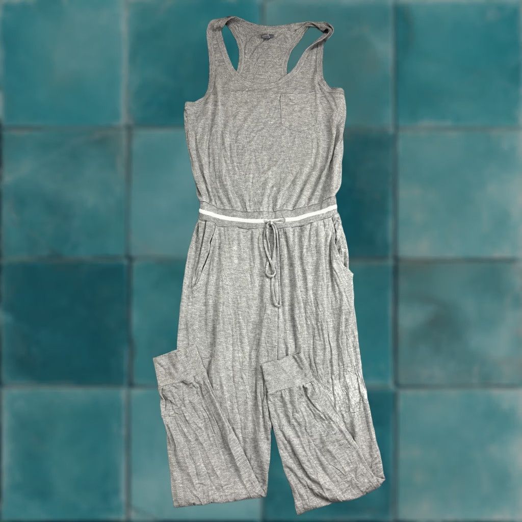 Vintage Aerie Jumpsuit Womens XS Gray Sleeveless Racerback Jogger Drawstring Pockets Size 26" / US 2 / IT 38 - 1 Thumbnail