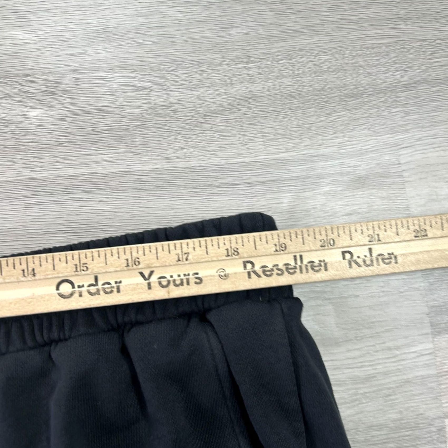 Fabletics Fabletics Mens 2XL Black Fleece Jogger Elastic Waist Pockets Sweatpants Sportswear Pants Size US 39 - 6 Thumbnail