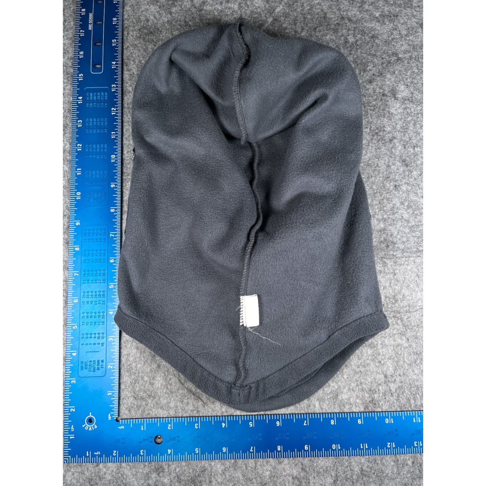 Tek Gear Tek Gear Balaclava Ski Mask Adult One Size Gray Polyester Viscose Fleece Ski Size US M / EU 48-50 / 2 - 5 Thumbnail