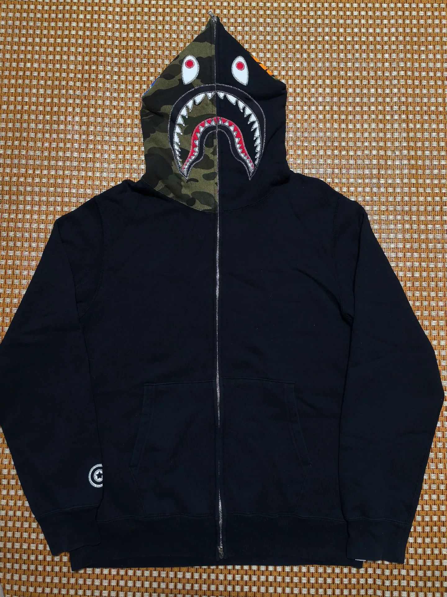 Bape Bape Multi Shark Sweatshirt Pullover Size US XL / EU 56 / 4 - 1 Thumbnail