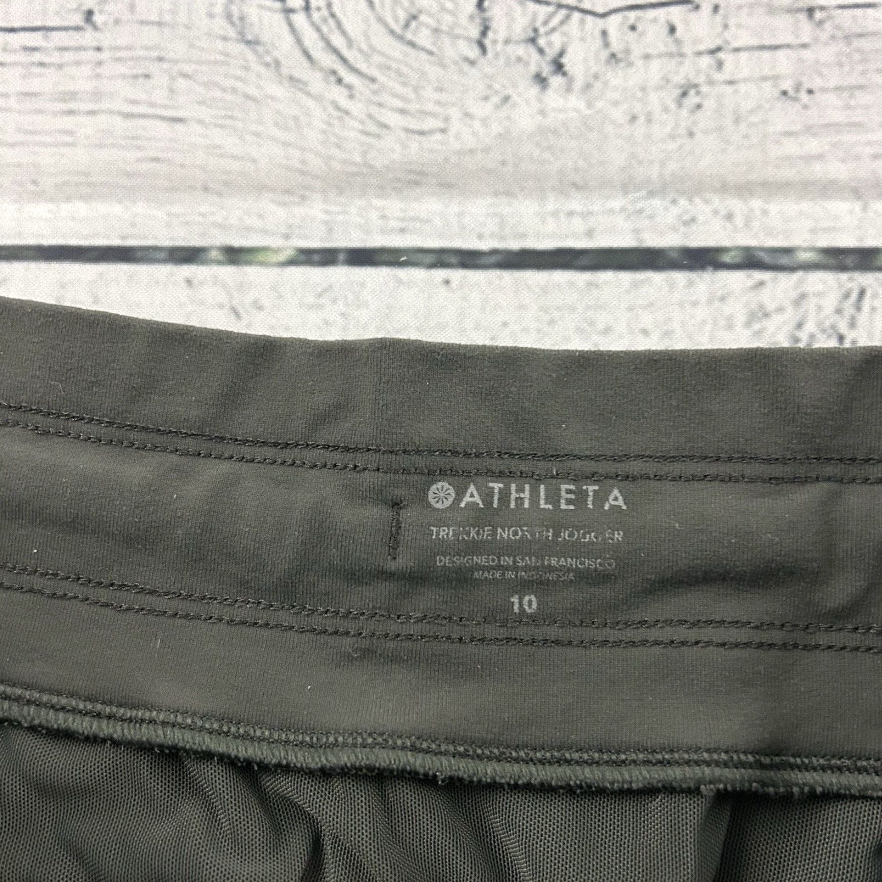 Athleta Athleta Trekkie North Jogger Women's 10 Green Pants Jogger Womens 10 Green Athletic Activewear Size 32" / US 10 / IT 46 - 4 Thumbnail
