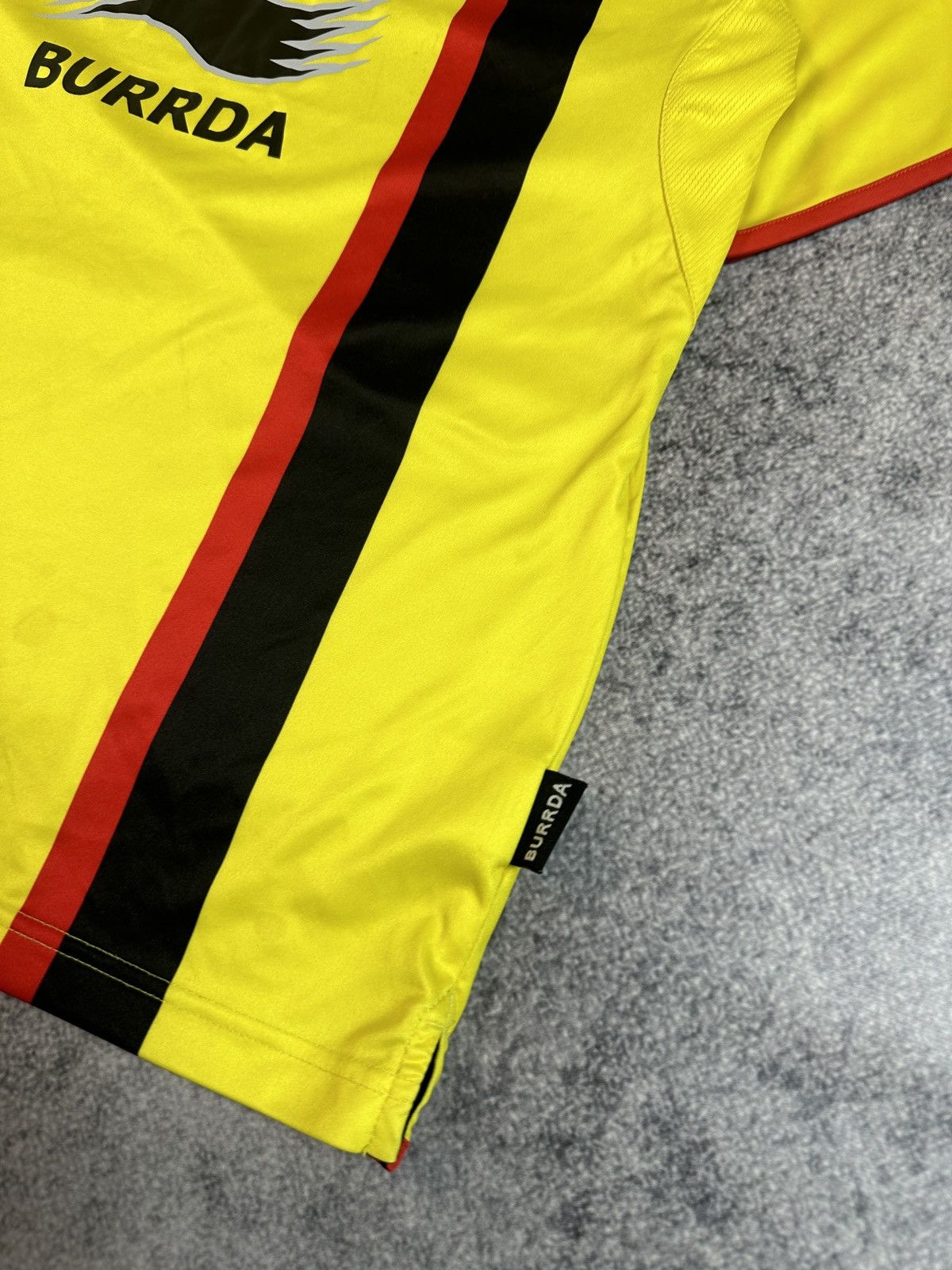 Vintage Vintage Burrda Wolves Wolverhampton Soccer Jersey Rare M Size US M / EU 48-50 / 2 - 3 Thumbnail