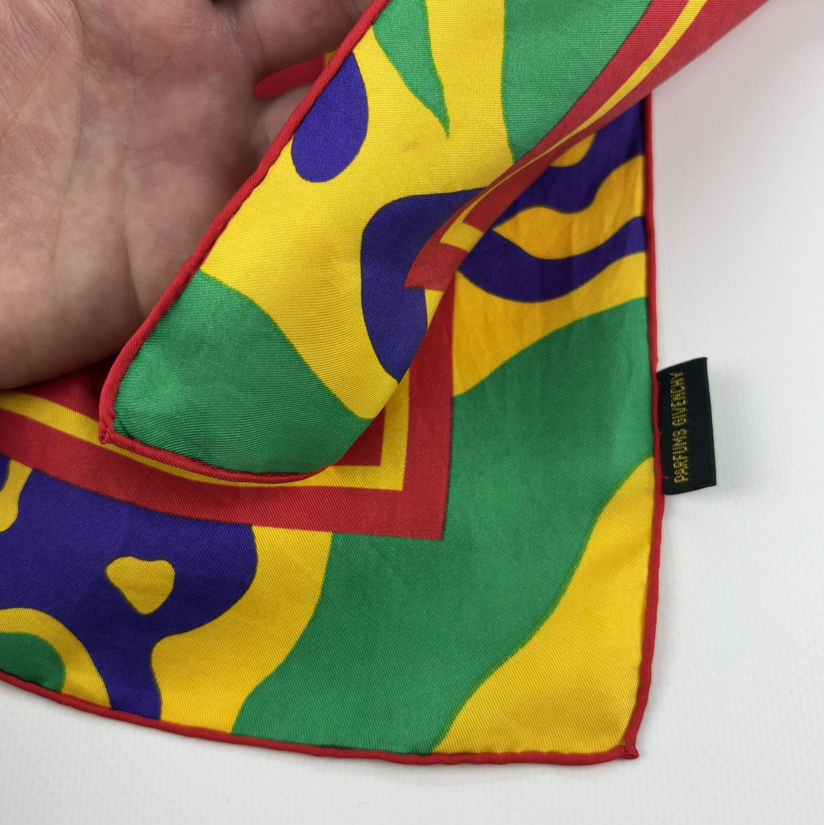 Givenchy Amarige de Givenchy Paris silk Scarf Parfums Givenchy Size ONE SIZE - 11 Thumbnail