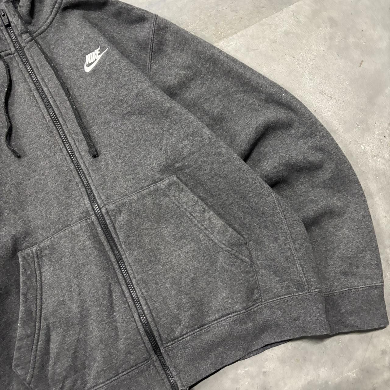 Nike × Vintage Crazy Vintage Y2K/2000s Grey Nike Streetwear Essential Zip Up Hoodie! Size US M / EU 48-50 / 2 - 4 Thumbnail