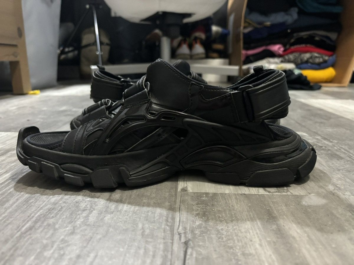 Balenciaga Balenciaga Black Track Runner Slides | Grailed