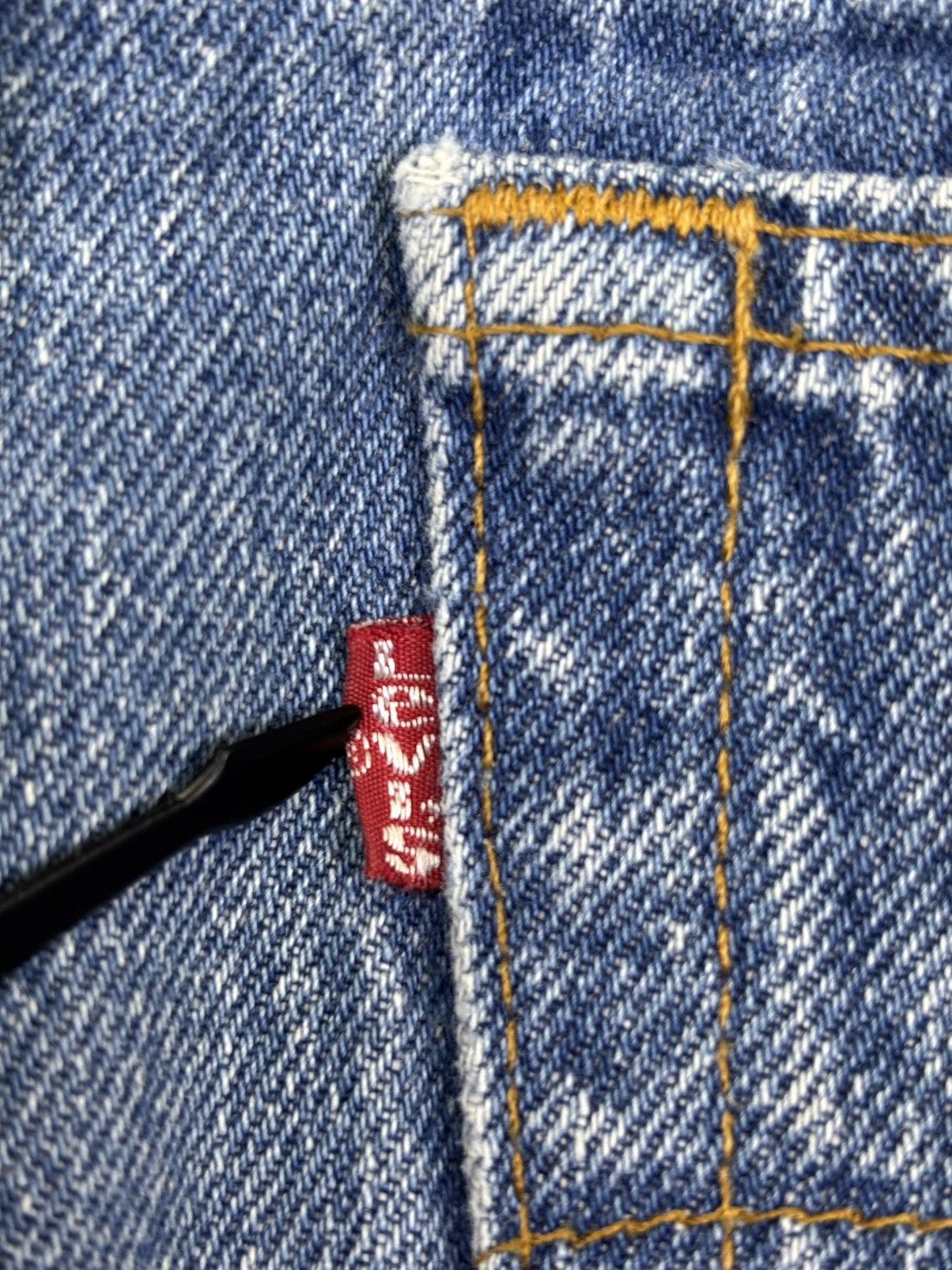 Levi's Vintage 80s Levis 501 Original Cut Medium Wash Denim F798 Size US 31 - 9 Thumbnail