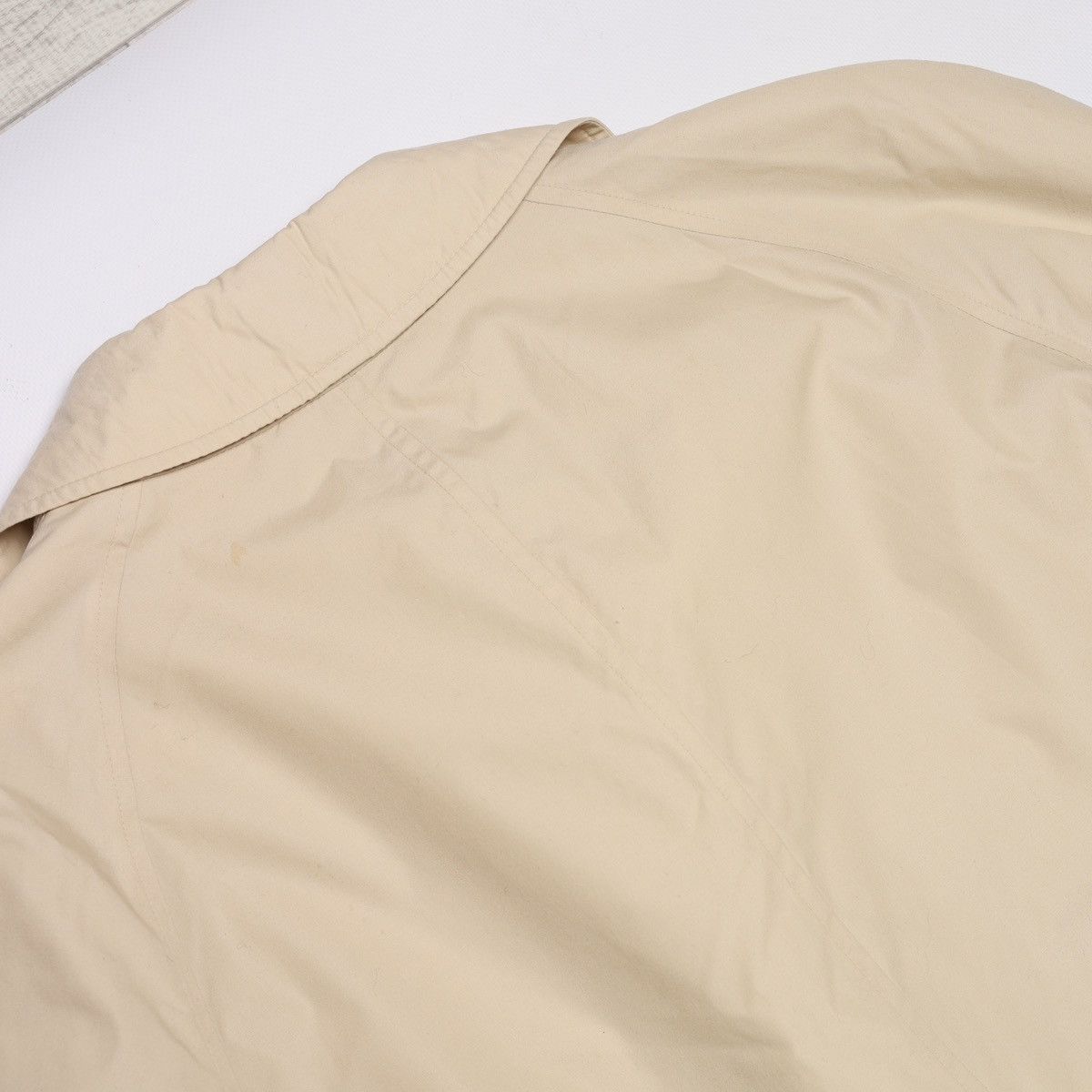 Burberry Burberry Vintage Beige Trench Coat 52 size Jacket Size US L / EU 52-54 / 3 - 18 Thumbnail