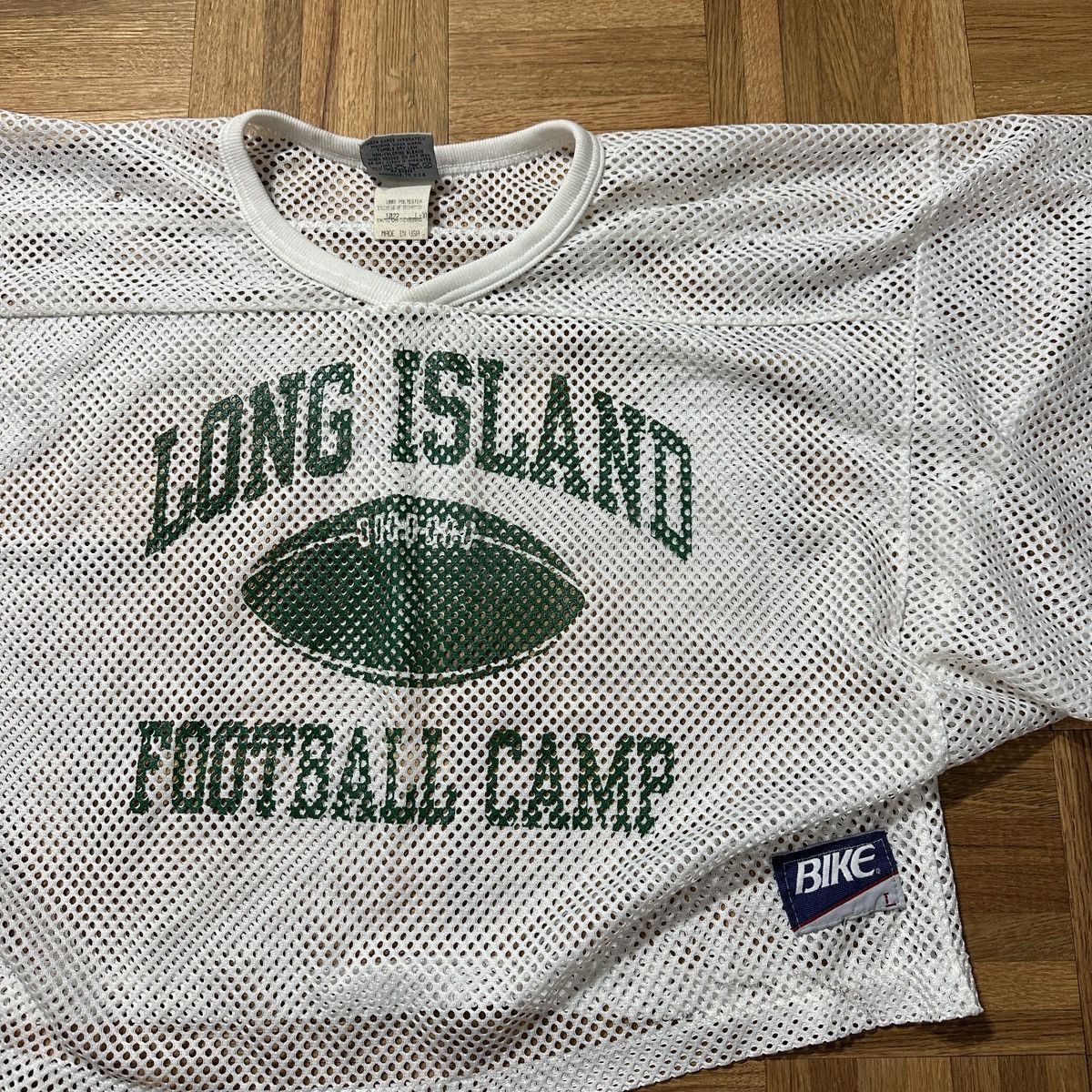 Vintage Vintage Long Island Football Camp pinney Size US L / EU 52-54 / 3 - 3 Thumbnail