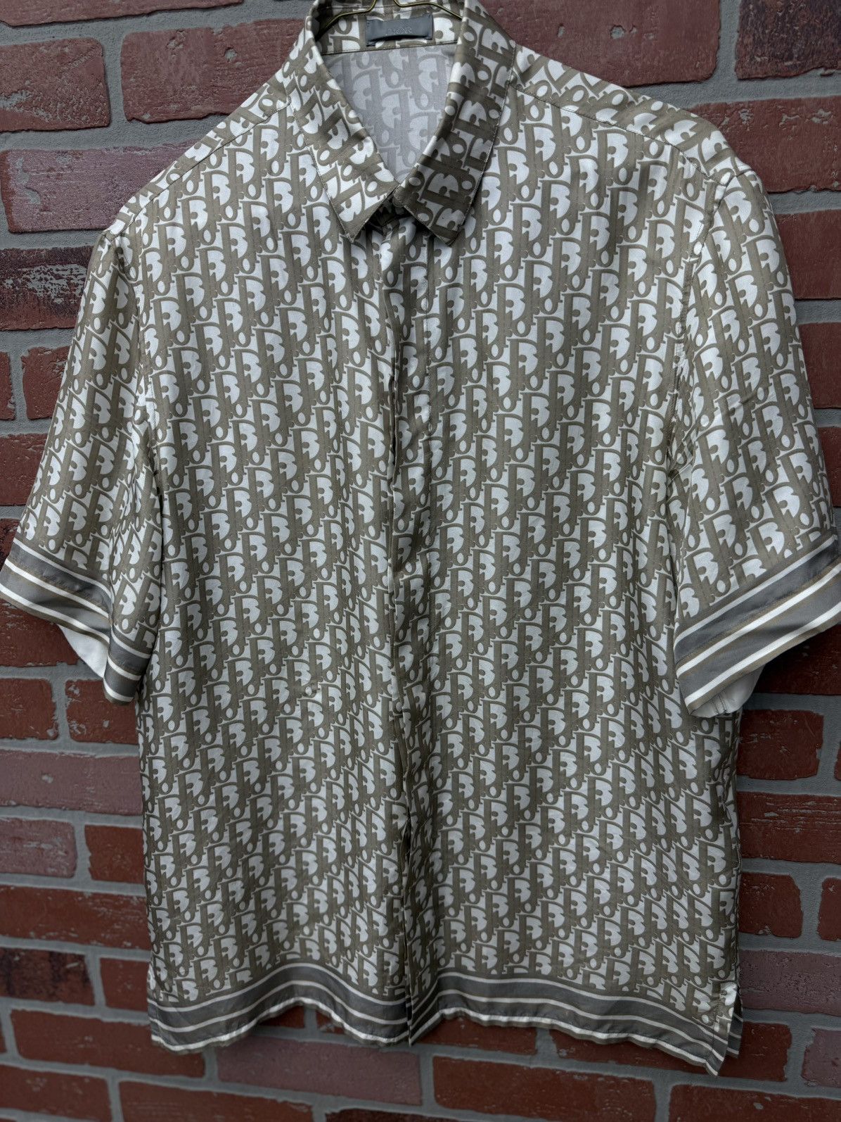 Dior Dior Silk Button Up Grey Size 37/S $1750 Retail Exlusive Size US S / EU 44-46 / 1 - 4 Thumbnail