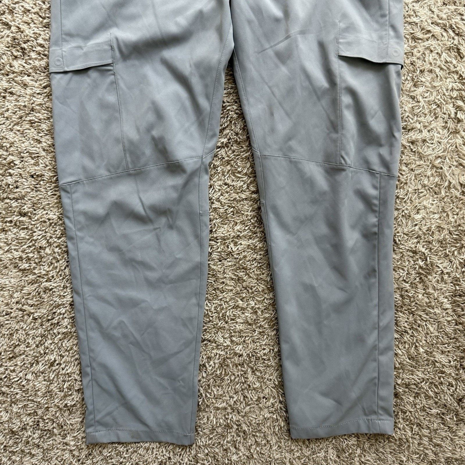 Lululemon Lululemon Pants Men’s 32 Rhino Gray Fixed Waist Cargo 32 Size US 32 / EU 48 - 8 Thumbnail