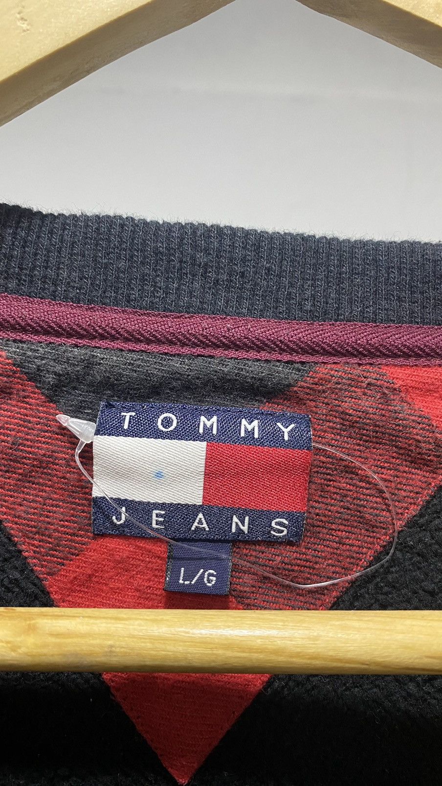 Designer × Tommy Hilfiger × Vintage Big Logo Sweatshirt 90s Size US L / EU 52-54 / 3 - 5 Thumbnail