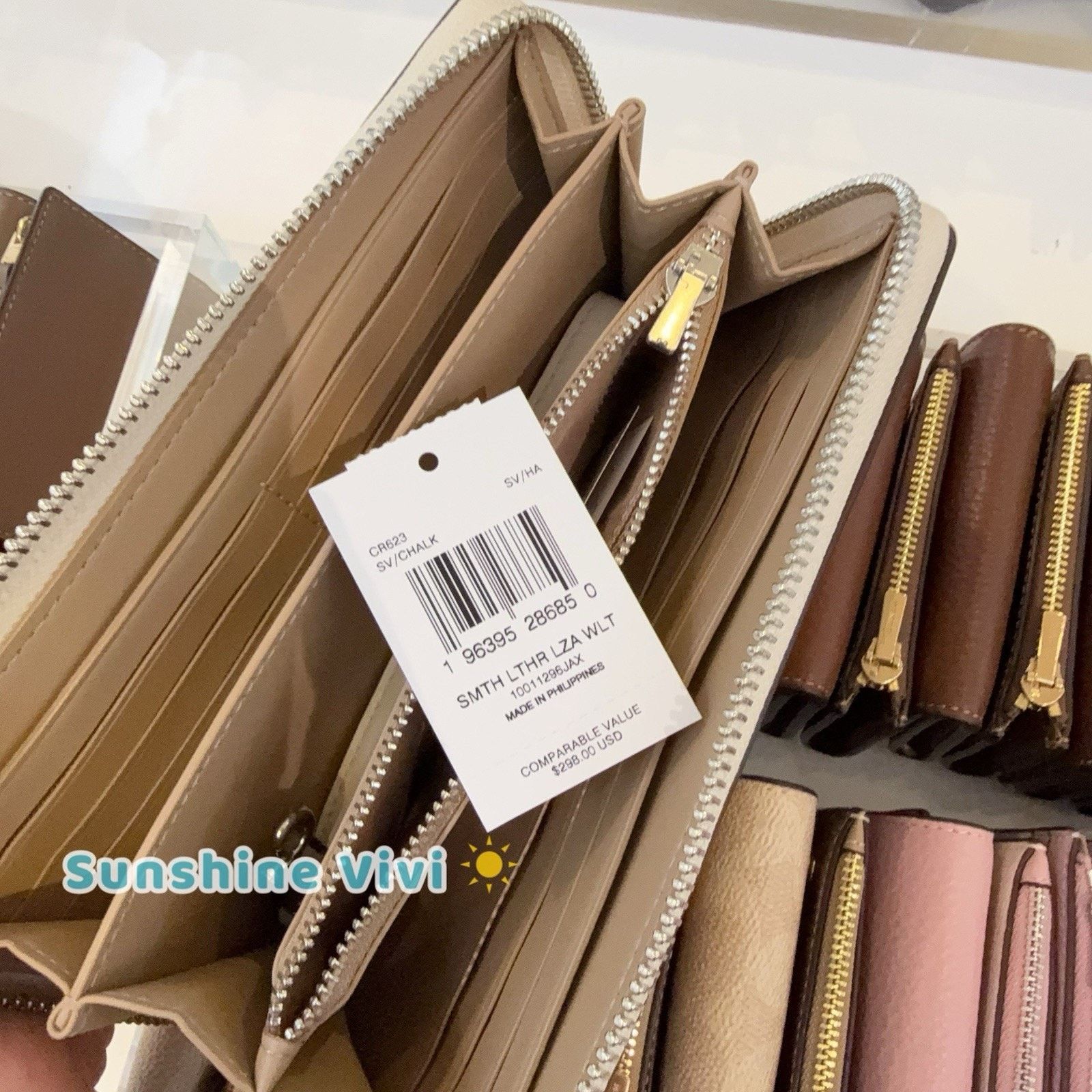 Coach NWT Coach Long Zip Around Phone Wallet Chalk Leather CR623 Size ONE SIZE - 8 Thumbnail