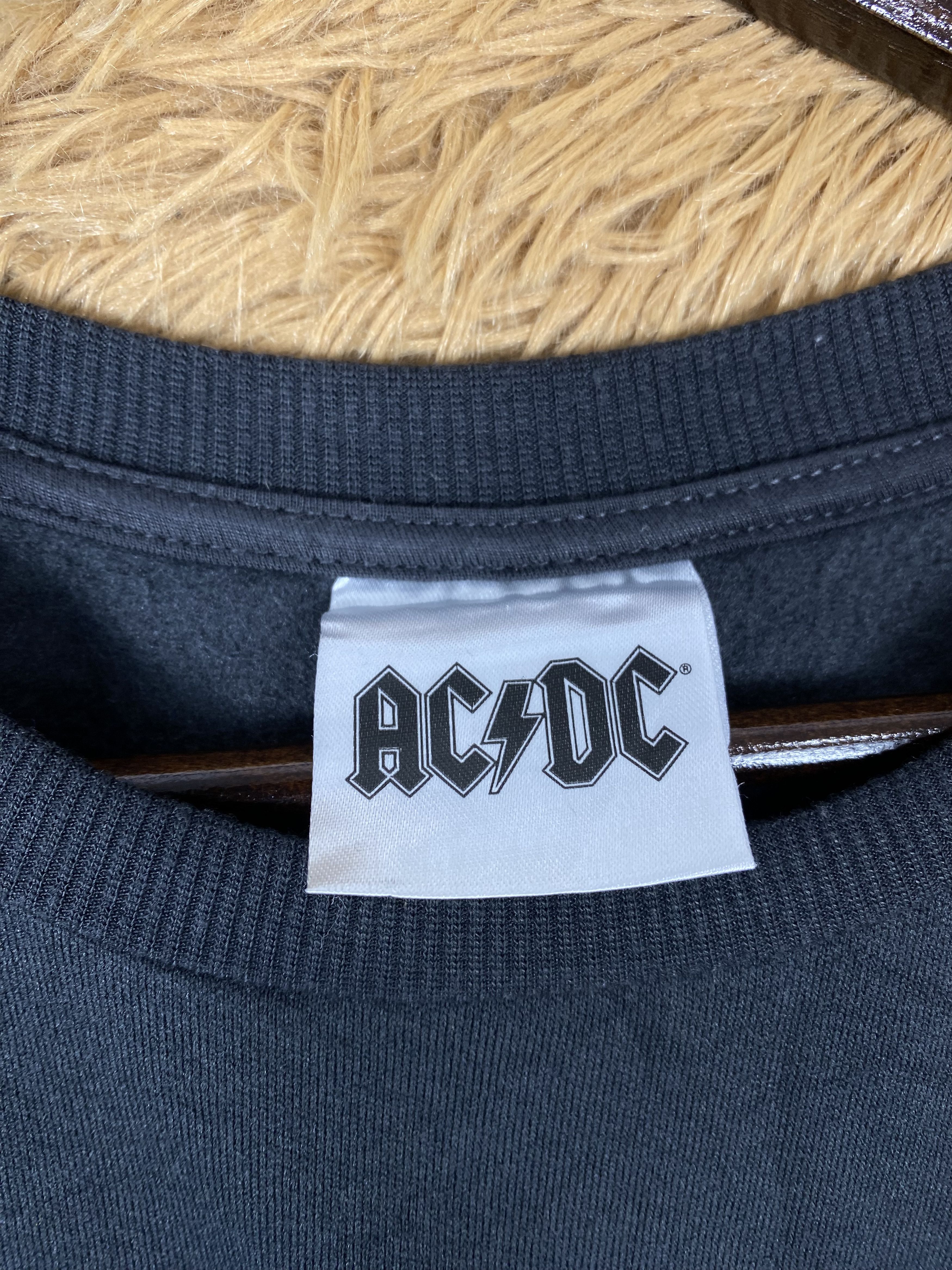 AC/DC Vintage AC DC Band Sweatshirts PS0200 Size US XXL / EU 58 / 5 - 5 Thumbnail