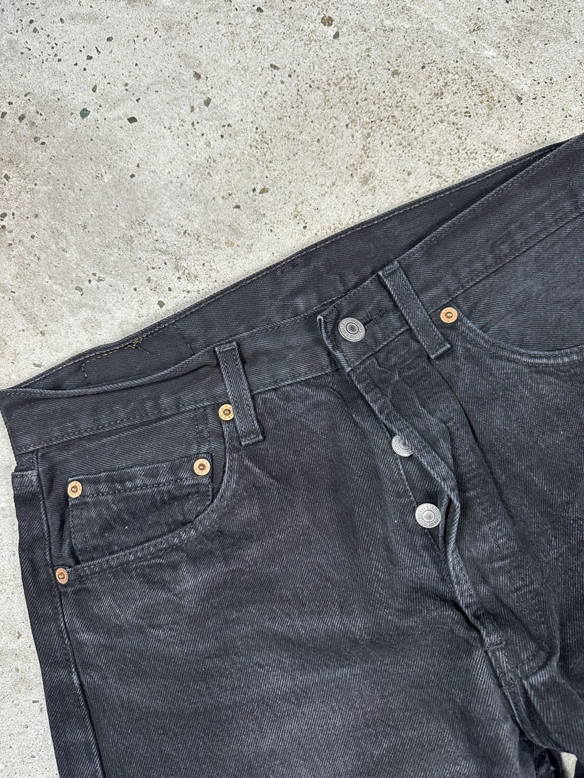 Levi's Vintage 1996 Levi’s 501 Black Denim Pants Jeans UK 90s Size US 30 / EU 46 - 7 Thumbnail