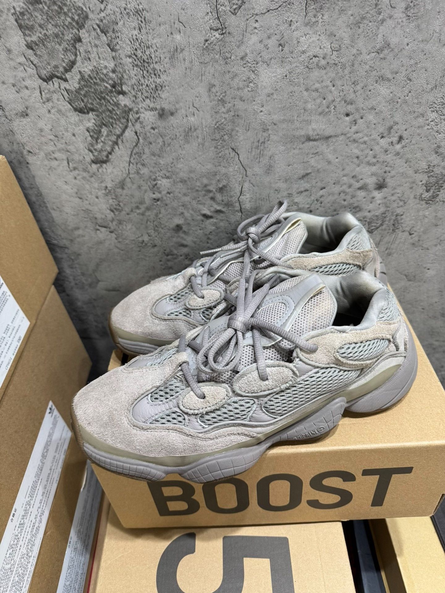 Adidas Adidas YEEZY500 Gray Lowtop Sneakers 42 Men Size US 9 / EU 42 - 1 Thumbnail