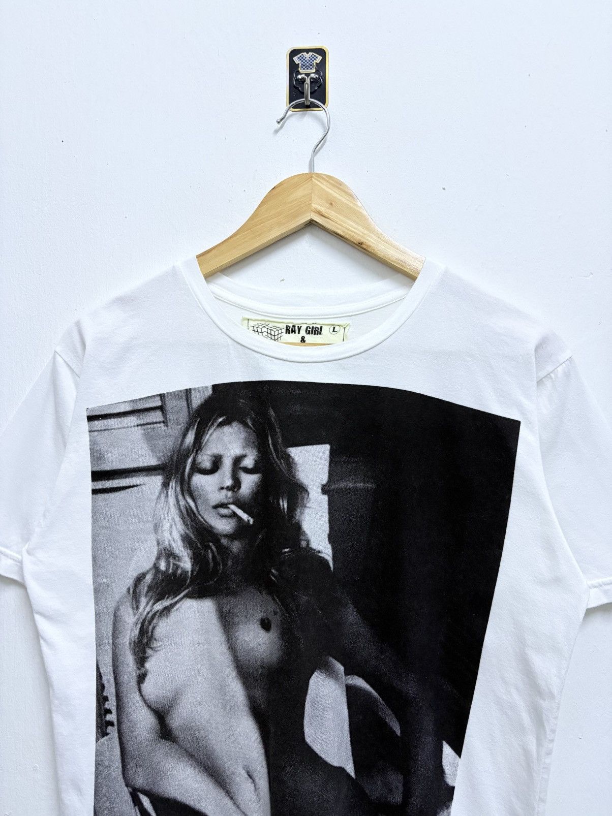Seditionaries 2000's Ray Girl - Kate Moss Playboy Magazine Naked T-Shirt Size US M / EU 48-50 / 2 - 3 Thumbnail