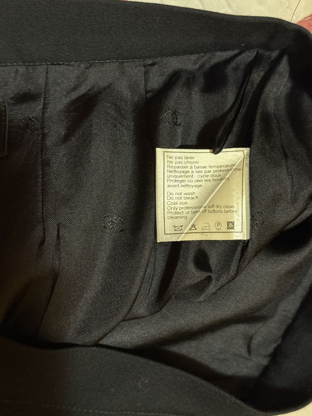 Chanel Chanel Boutique Navy Skirt – 1998 Spring Collection (98P) Size 27" / US 4 / IT 40 - 8 Thumbnail