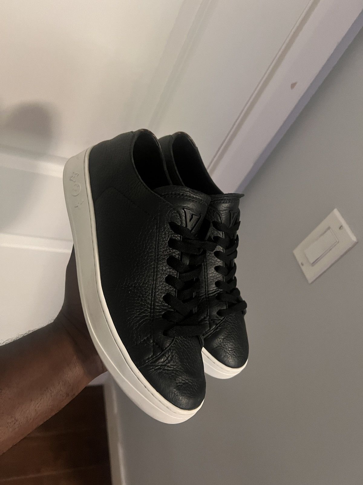 Louis Vuitton Louis Vuitton Leather Trainers Size US 7.5 / EU 40-41 - 4 Thumbnail