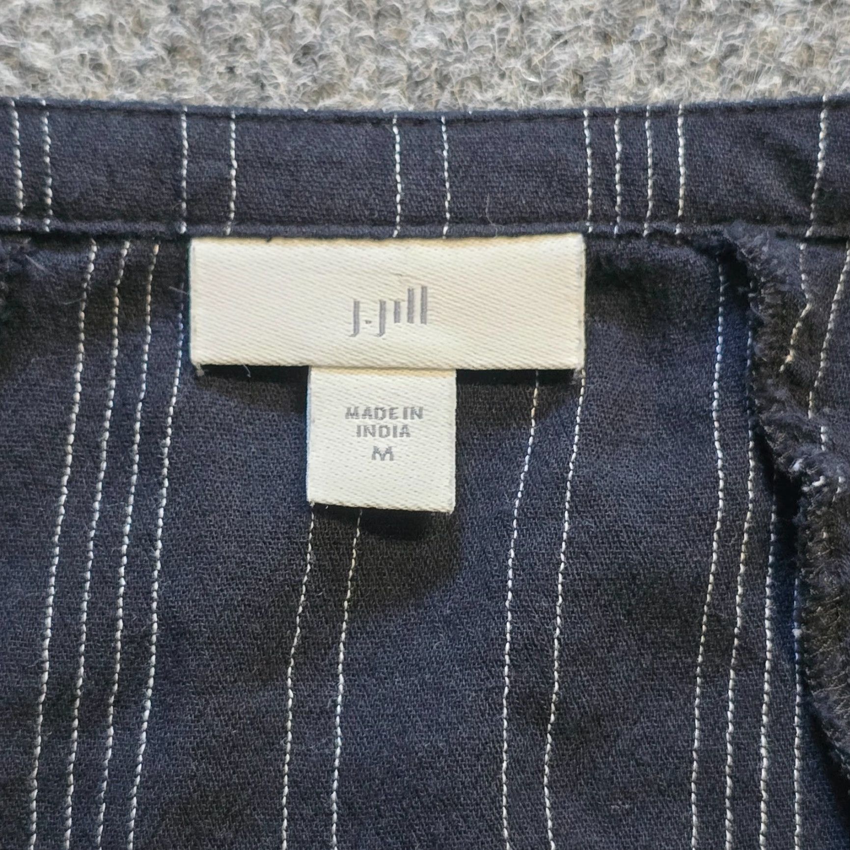 J. Jill J Jill Top Women Medium Black Striped V Neck Embroidery Boho Peasant Casual Shirt Size M / US 6-8 / IT 42-44 - 3 Thumbnail