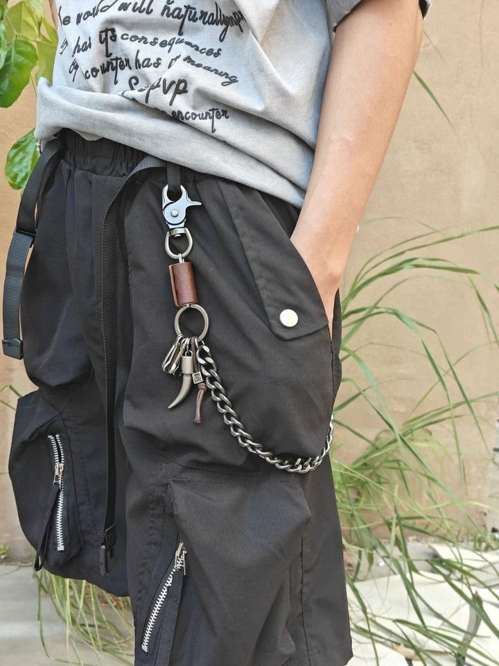 Japanese Brand × Vintage Wolf Tooth Charm Keychain Size ONE SIZE - 3 Thumbnail