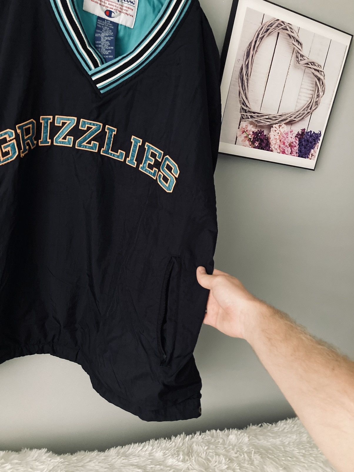 Champion × NBA × Vintage Vintage rare 1994 champion memphis grizzlies NBA jacket L Size US L / EU 52-54 / 3 - 7 Thumbnail