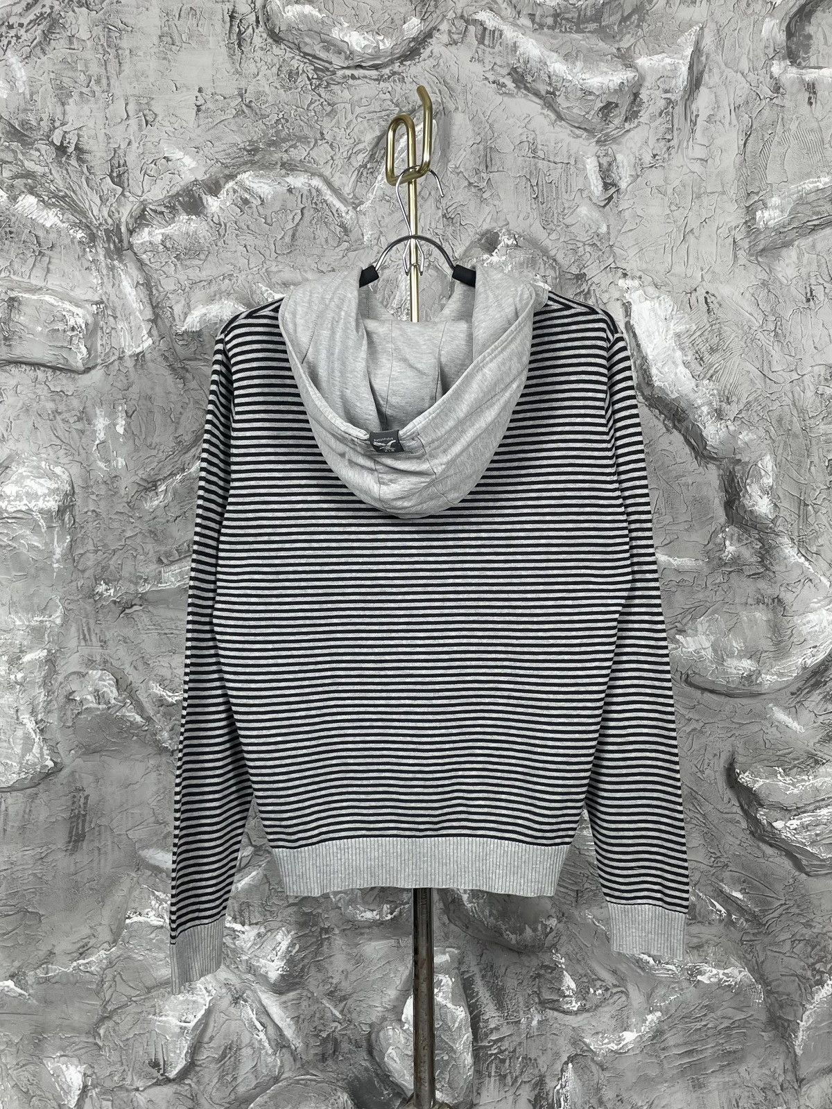 20471120 × Beauty Beast × Japanese Brand Striped Zip Buttons Cardigan Hoodie Y2K Hysteric goa Style Size US M / EU 48-50 / 2 - 3 Thumbnail